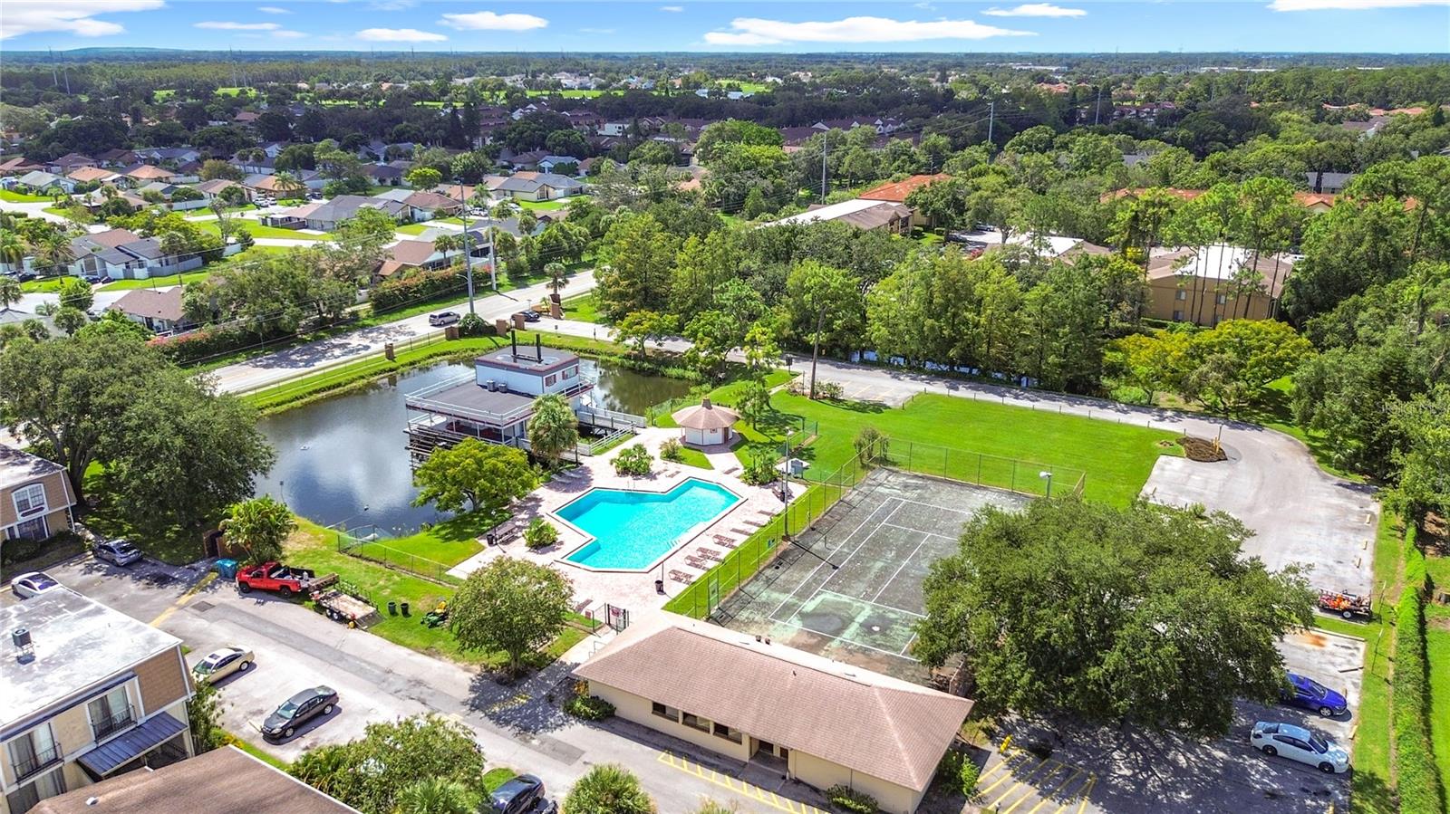 Image 40 of 47 For 5977 Village Circle South  #ge