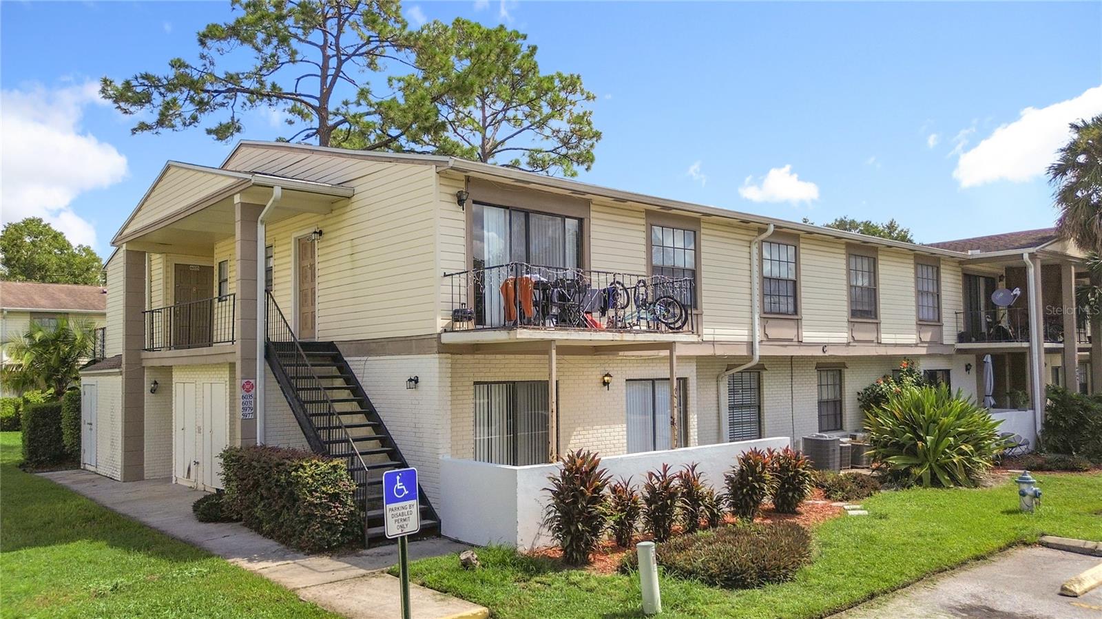 Image 5 of 47 For 5977 Village Circle South  #ge