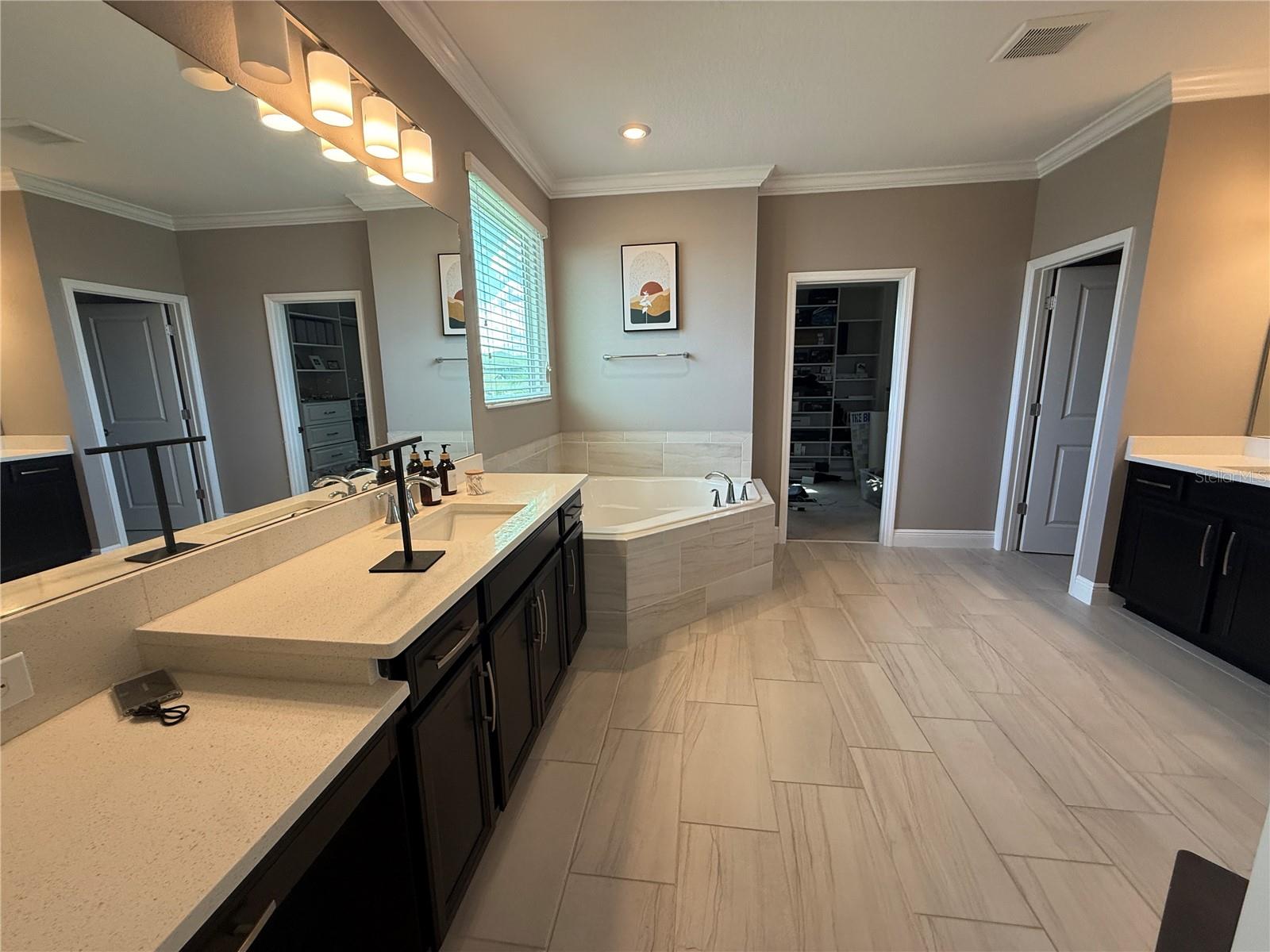 Image 26 of 39 For 9225 Holliston Creek Place