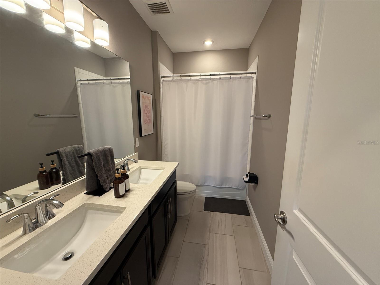 Image 31 of 39 For 9225 Holliston Creek Place