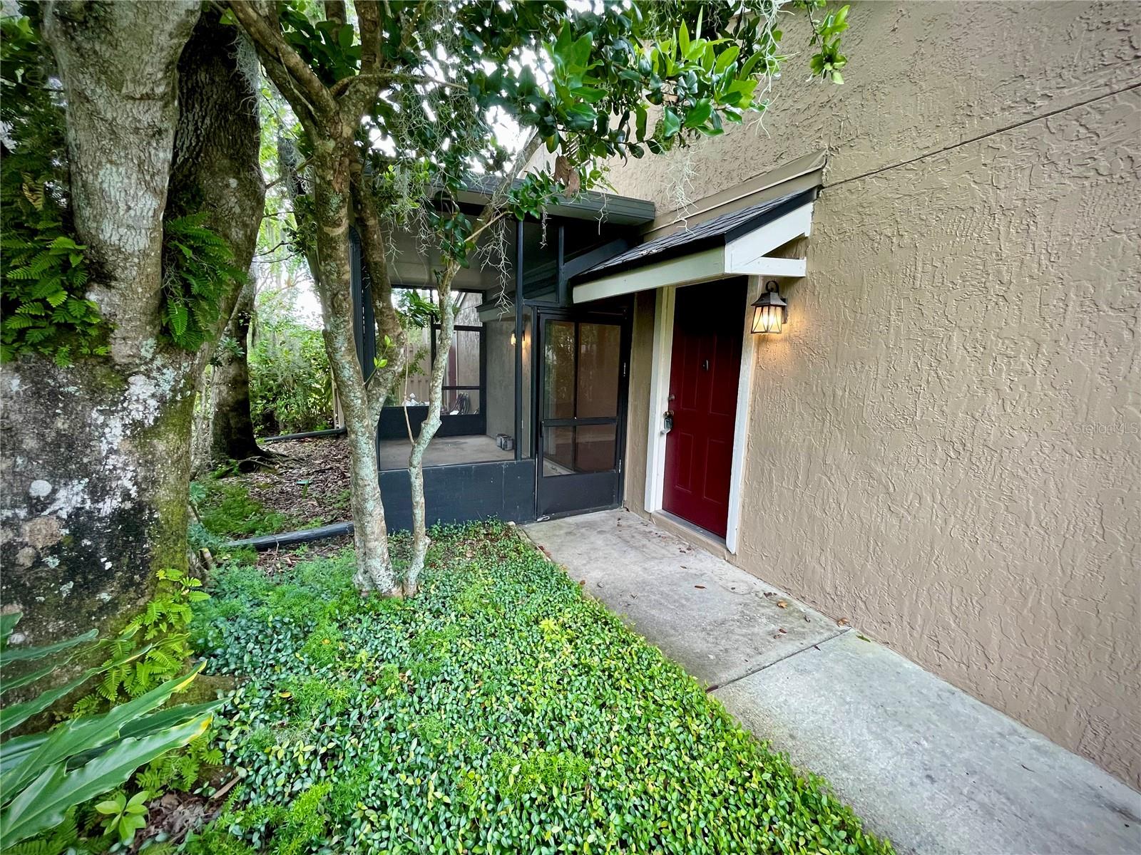Image 3 of 14 For 610 Casa Park Court A