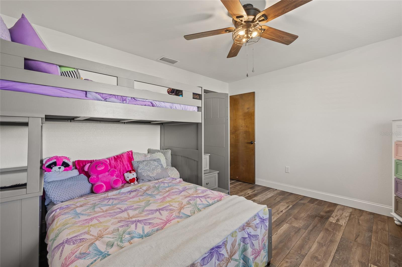 Image 30 of 55 For 10116 Cherryhill Place