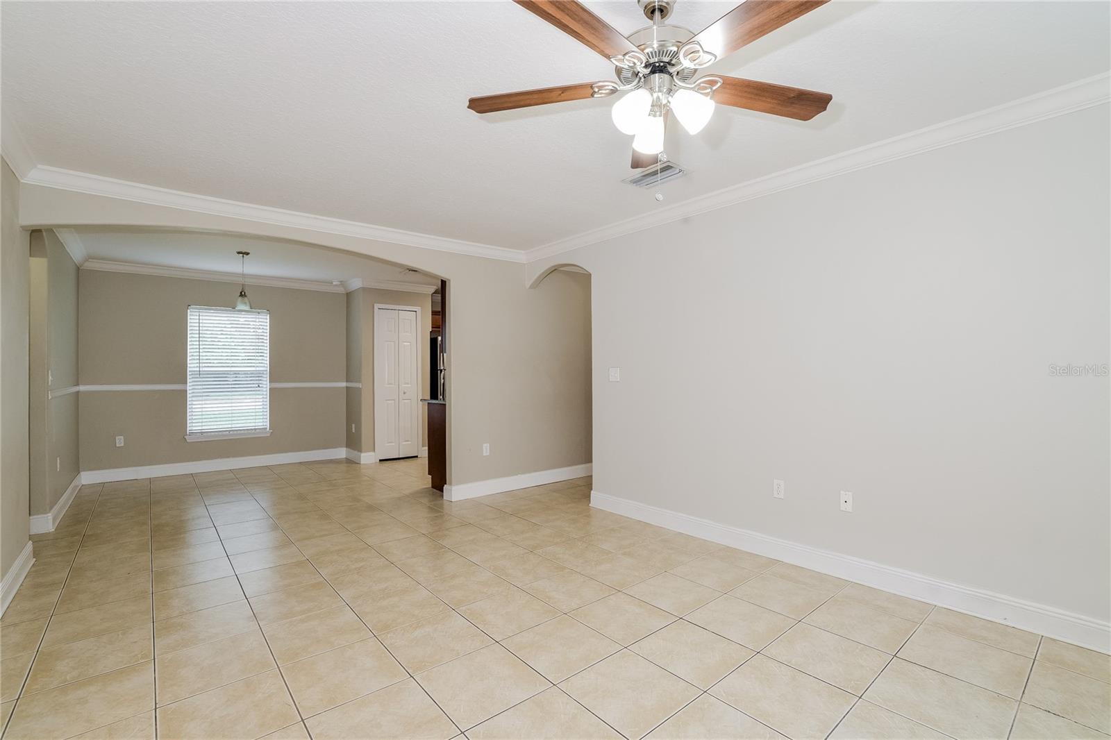 Image 3 of 16 For 1130 Willow Avenue