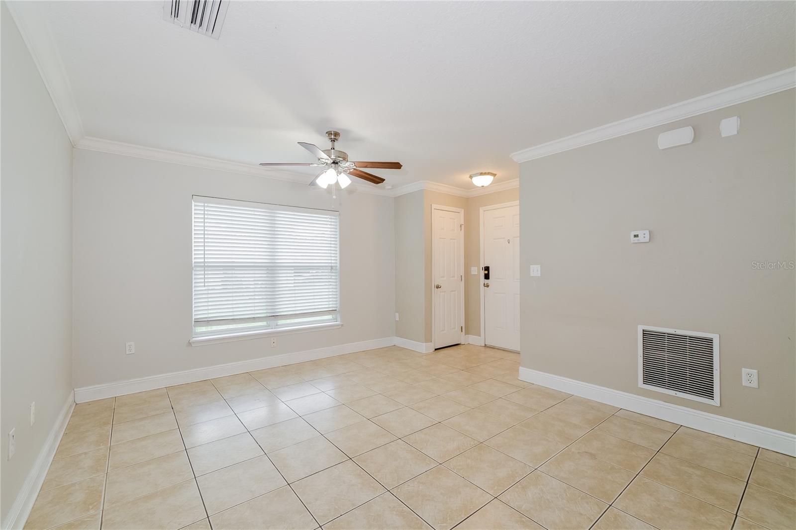 Image 4 of 16 For 1130 Willow Avenue