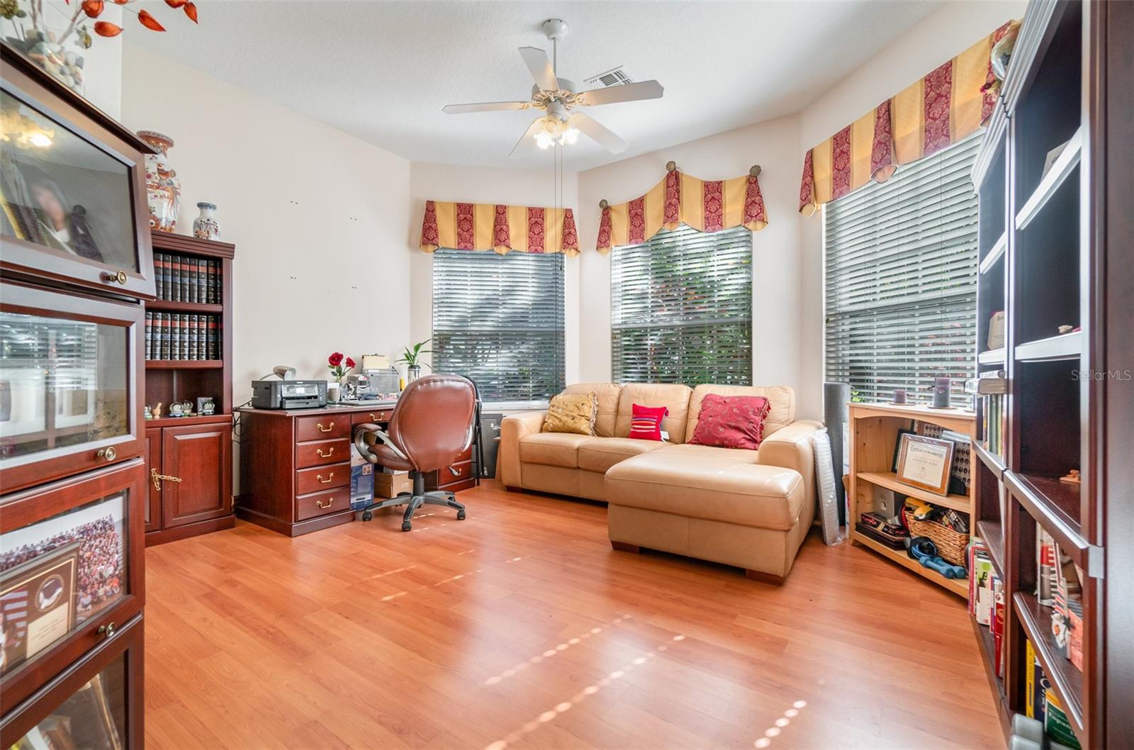 Image 11 of 53 For 9335 Westover Club Circle