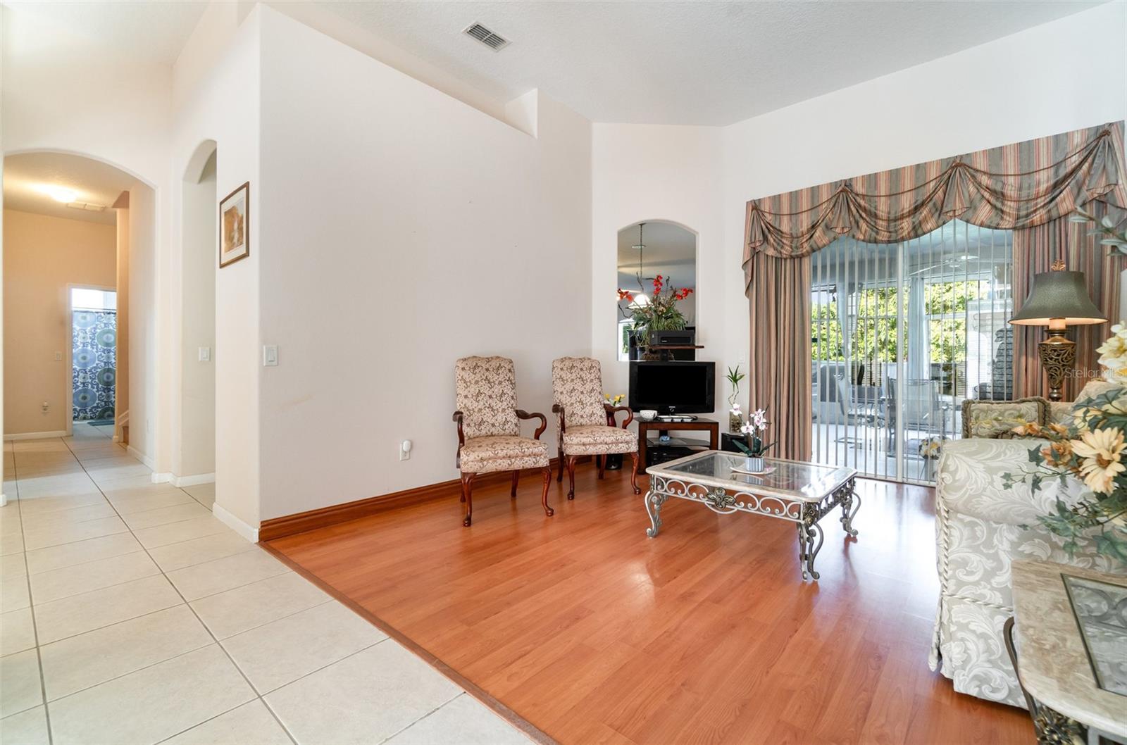 Image 6 of 53 For 9335 Westover Club Circle