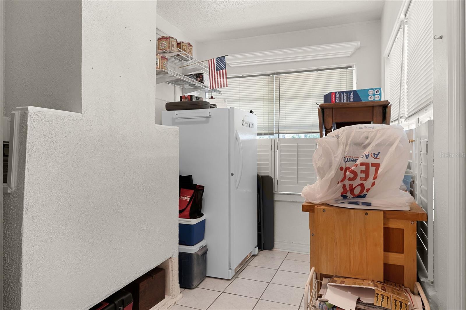 Image 21 of 37 For 408 Editha Circle