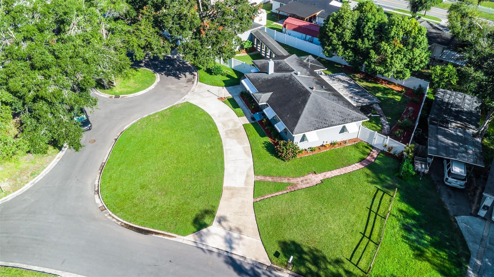 Image 32 of 37 For 408 Editha Circle