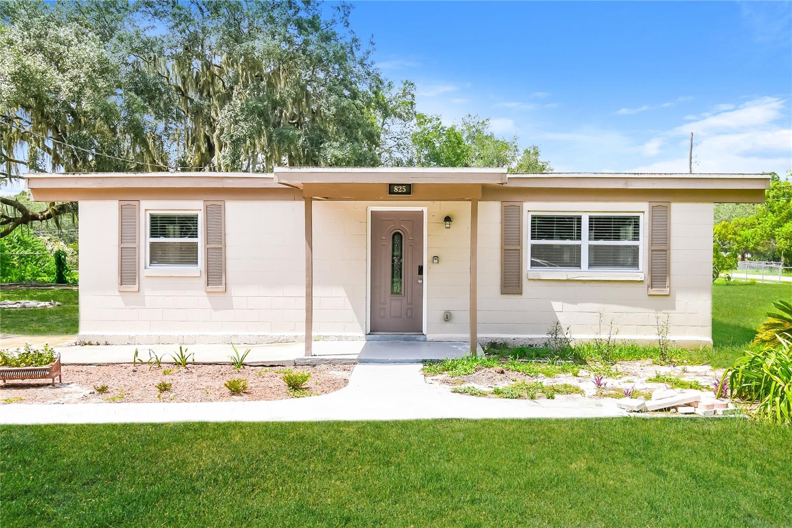 Details for 825 Jackson Avenue, MOUNT DORA, FL 32757