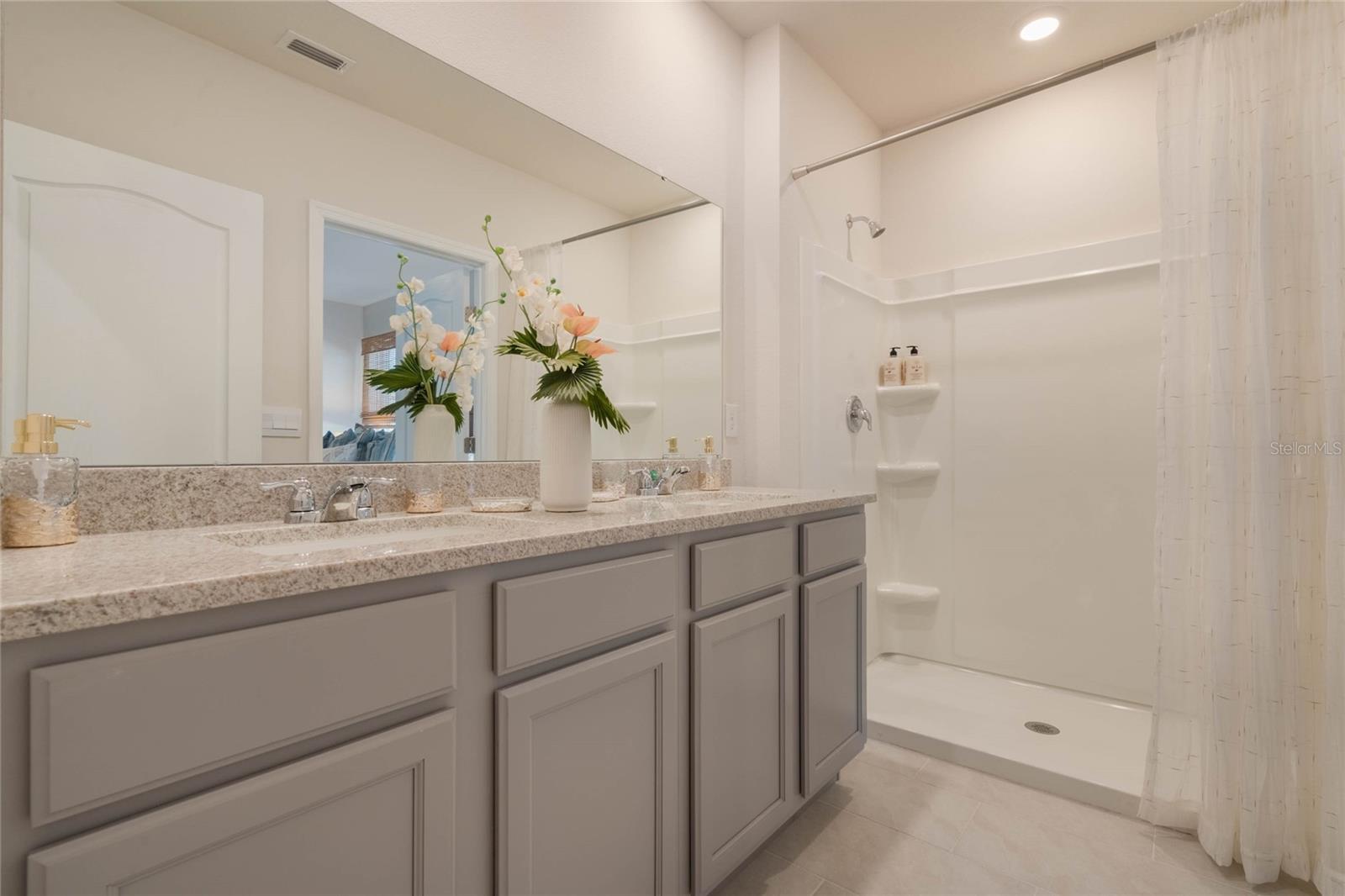 Image 23 of 25 For 4211 Evernia Road