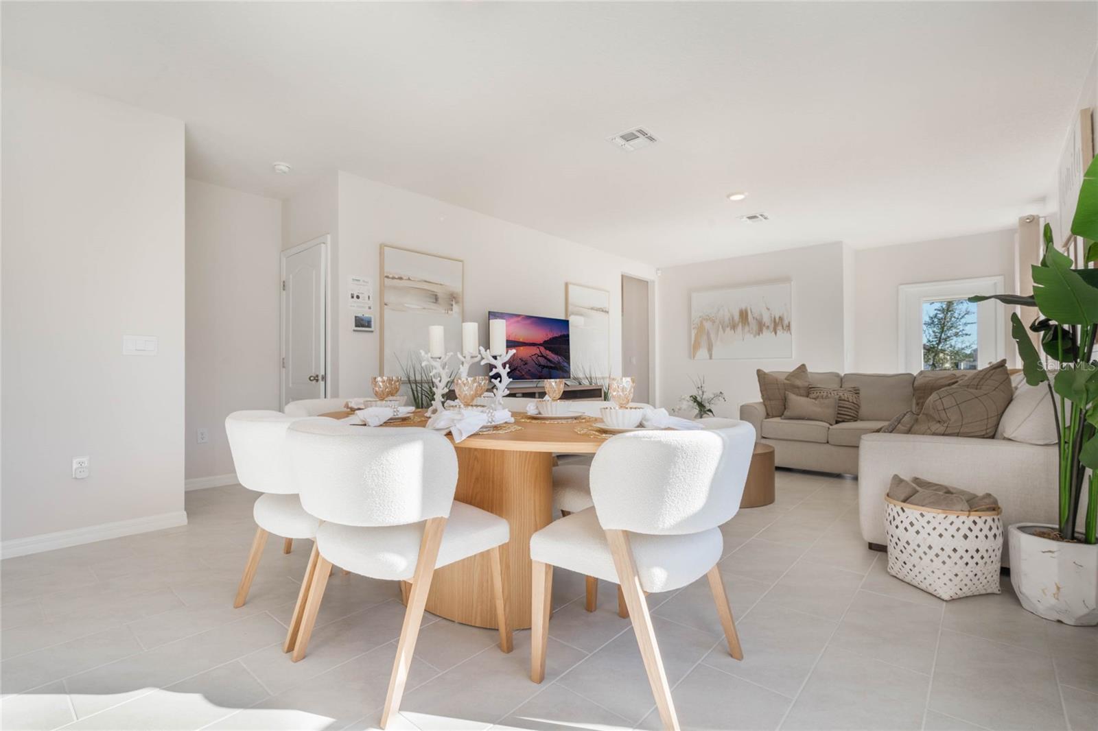 Image 3 of 25 For 4211 Evernia Road