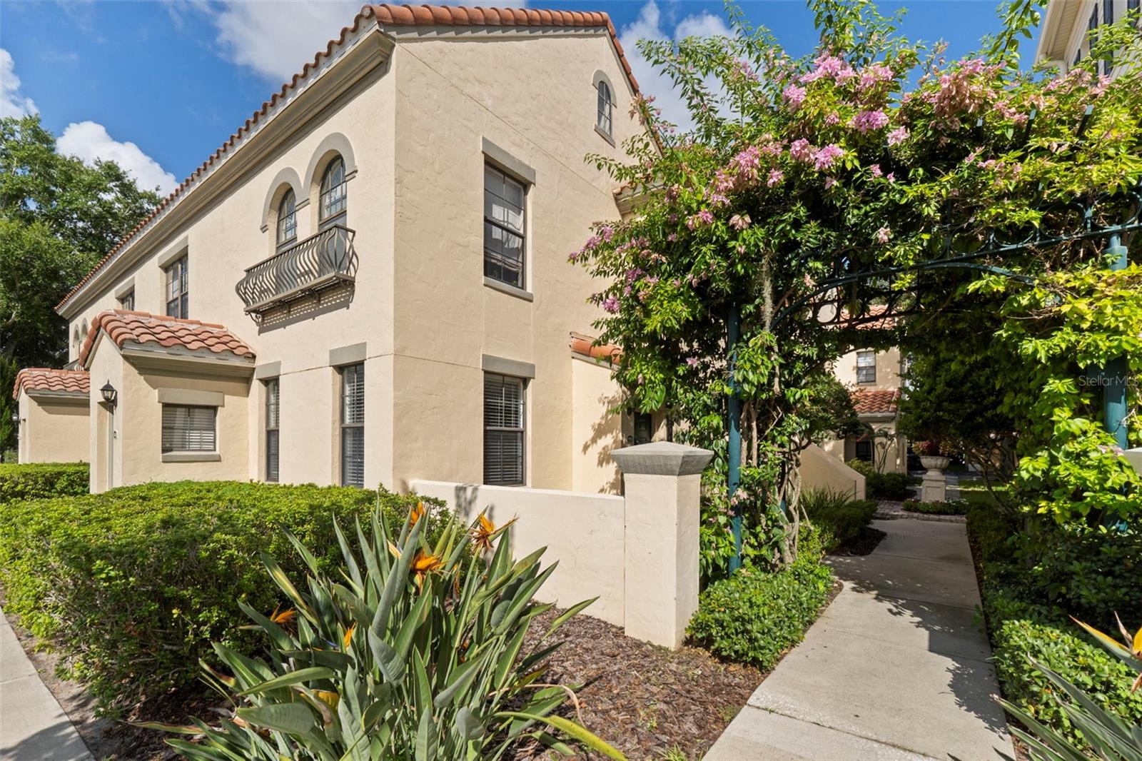 Image 4 of 57 For 710 Siena Palm Drive 102