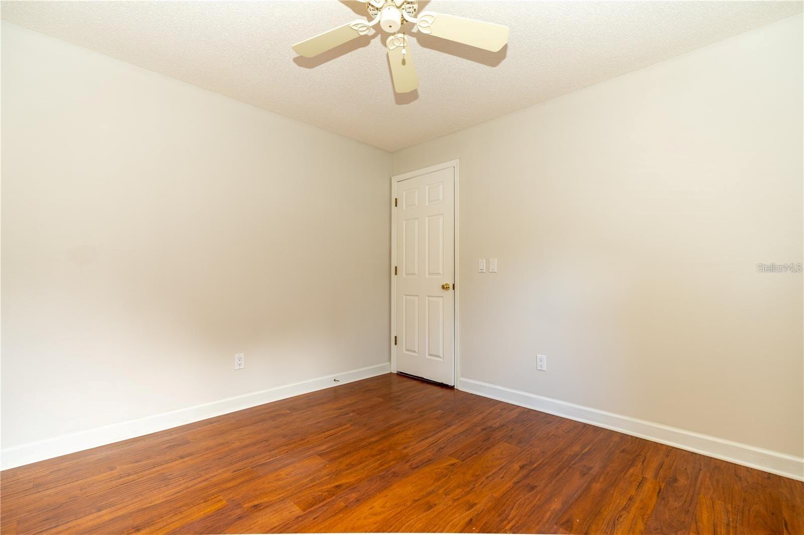 Image 18 of 26 For 767 Edgemon Avenue