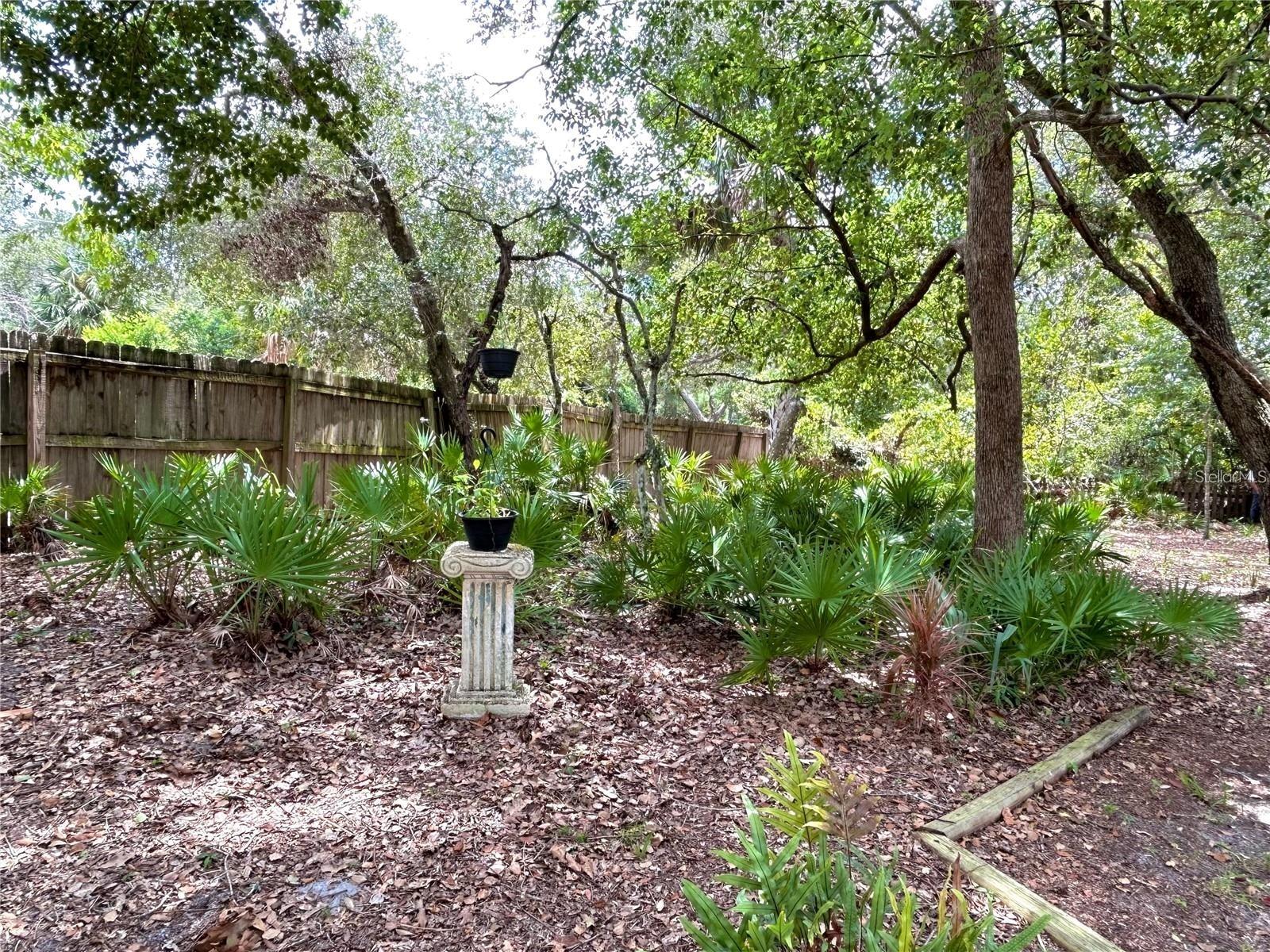 Image 22 of 26 For 767 Edgemon Avenue