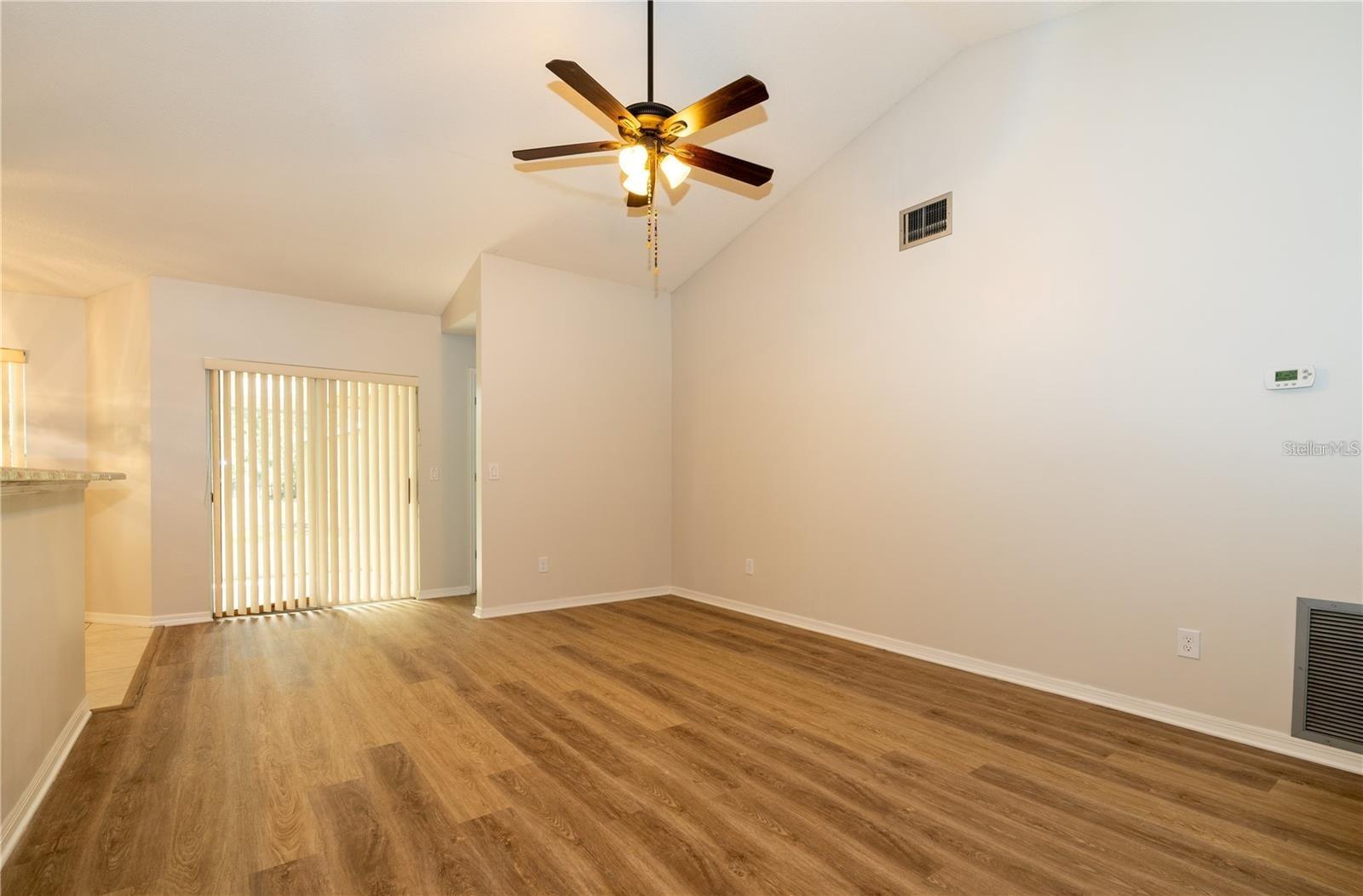 Image 3 of 26 For 767 Edgemon Avenue