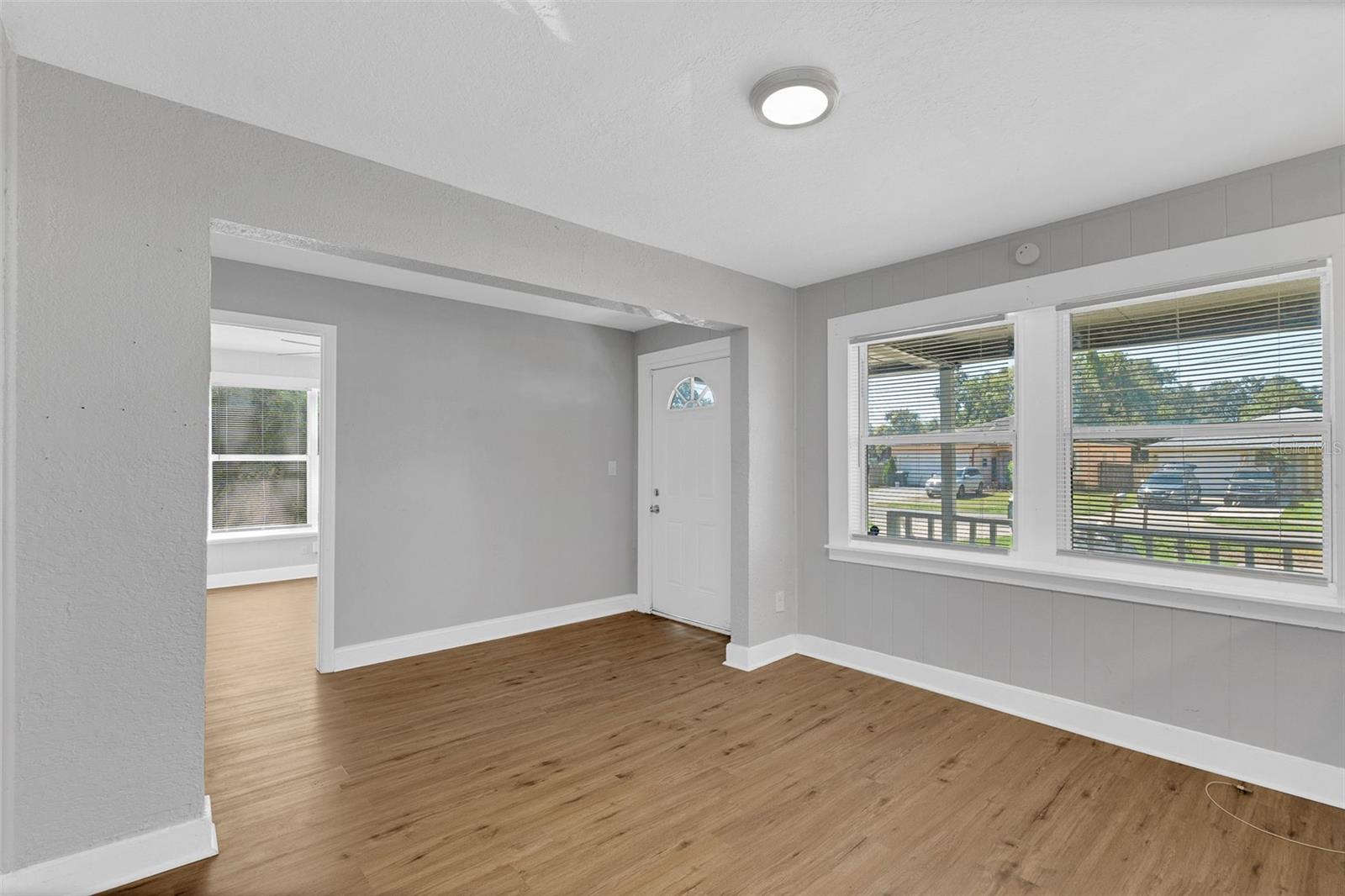 Image 4 of 18 For 4415 America Street