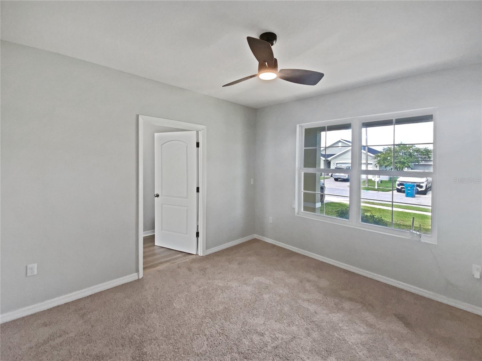 Image 10 of 35 For 614 Hartford Heights Street
