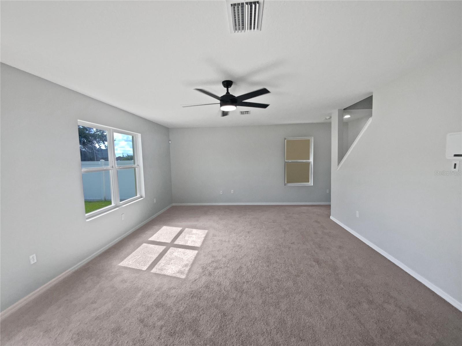Image 13 of 35 For 614 Hartford Heights Street