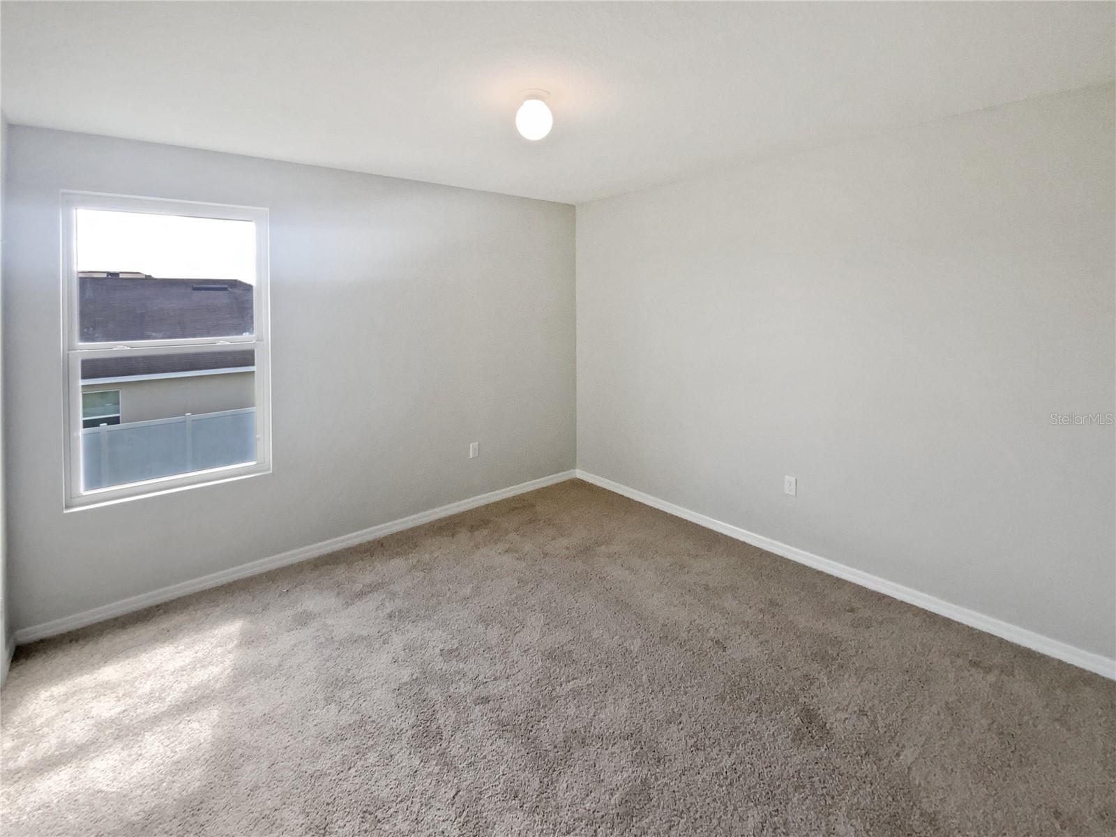 Image 25 of 35 For 614 Hartford Heights Street