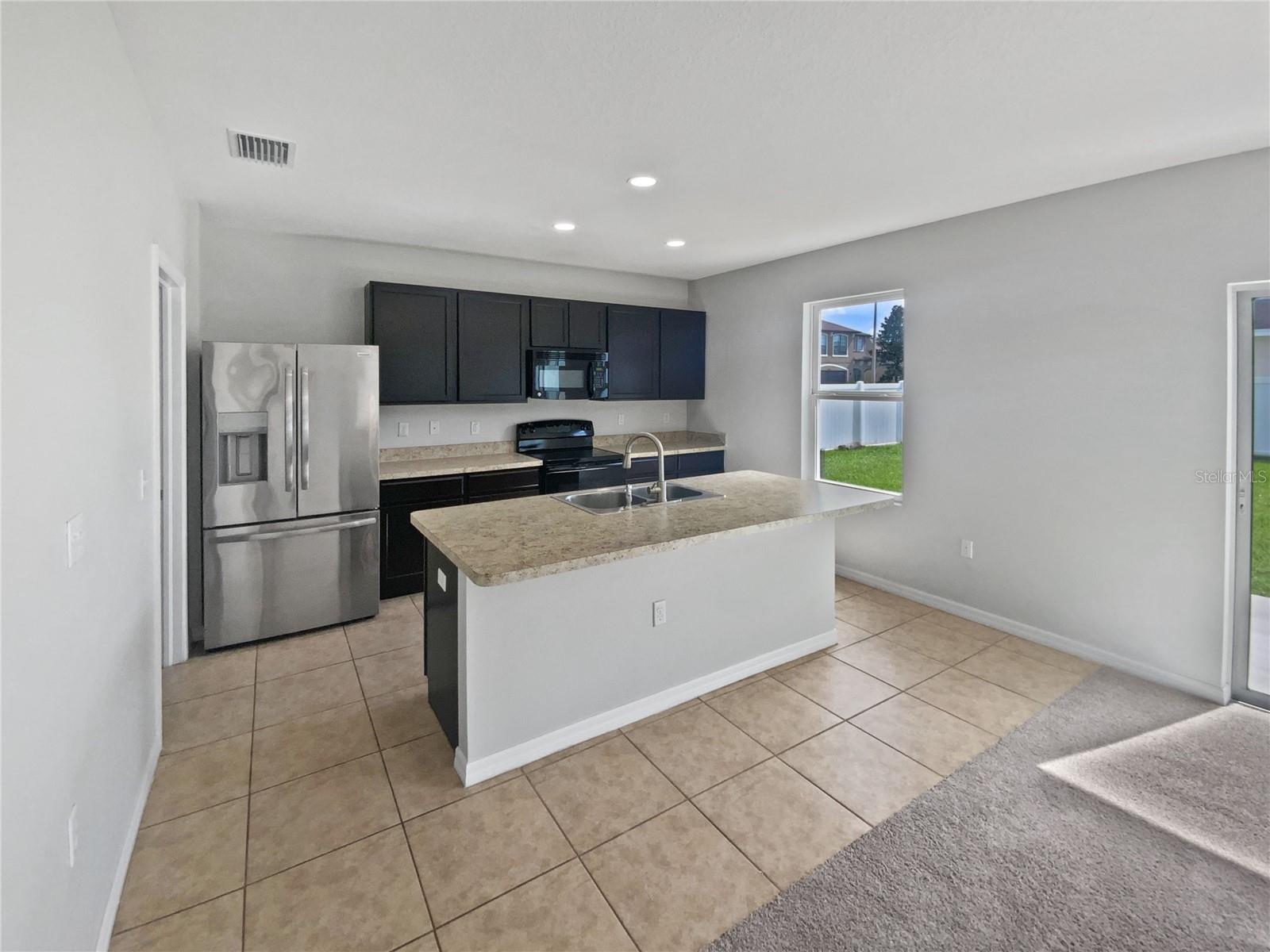 Image 6 of 35 For 614 Hartford Heights Street