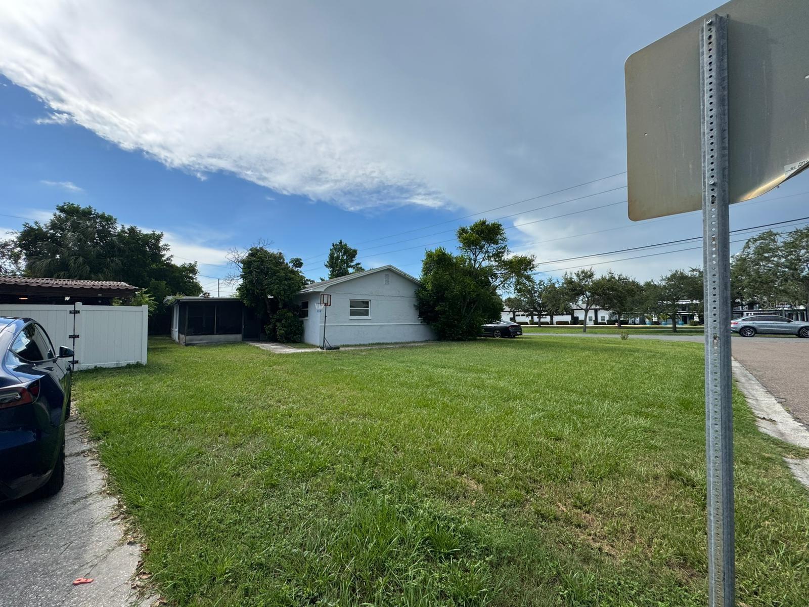 Image 3 of 8 For 6160 22nd Avenue N