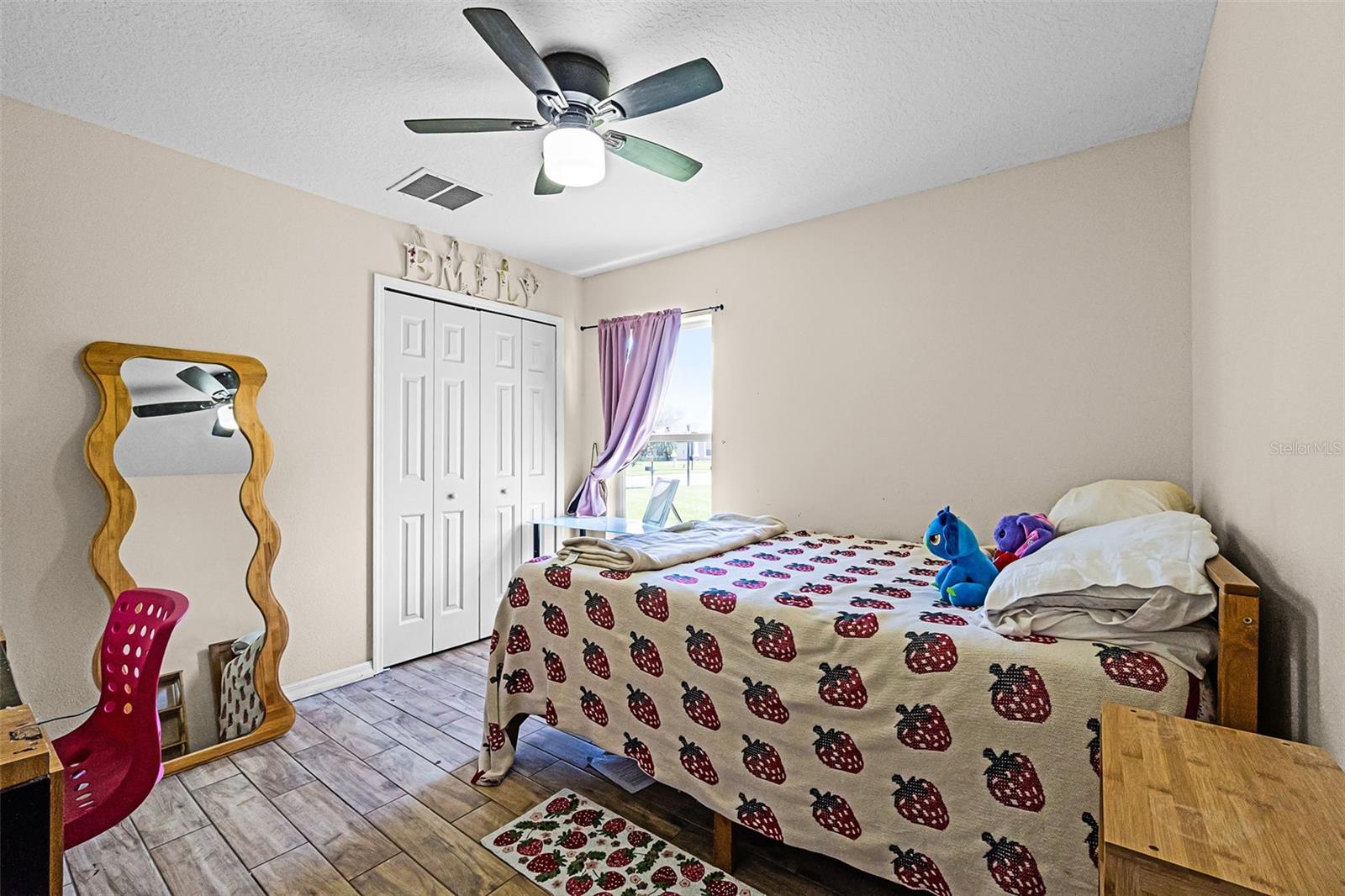 Image 16 of 35 For 4119 Maidu Court