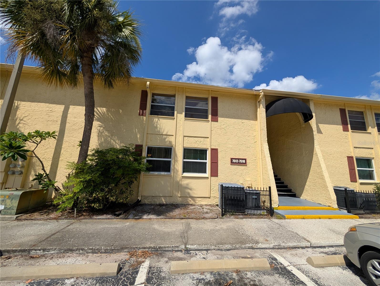 Details for 7512 Dolonita Drive, TAMPA, FL 33615