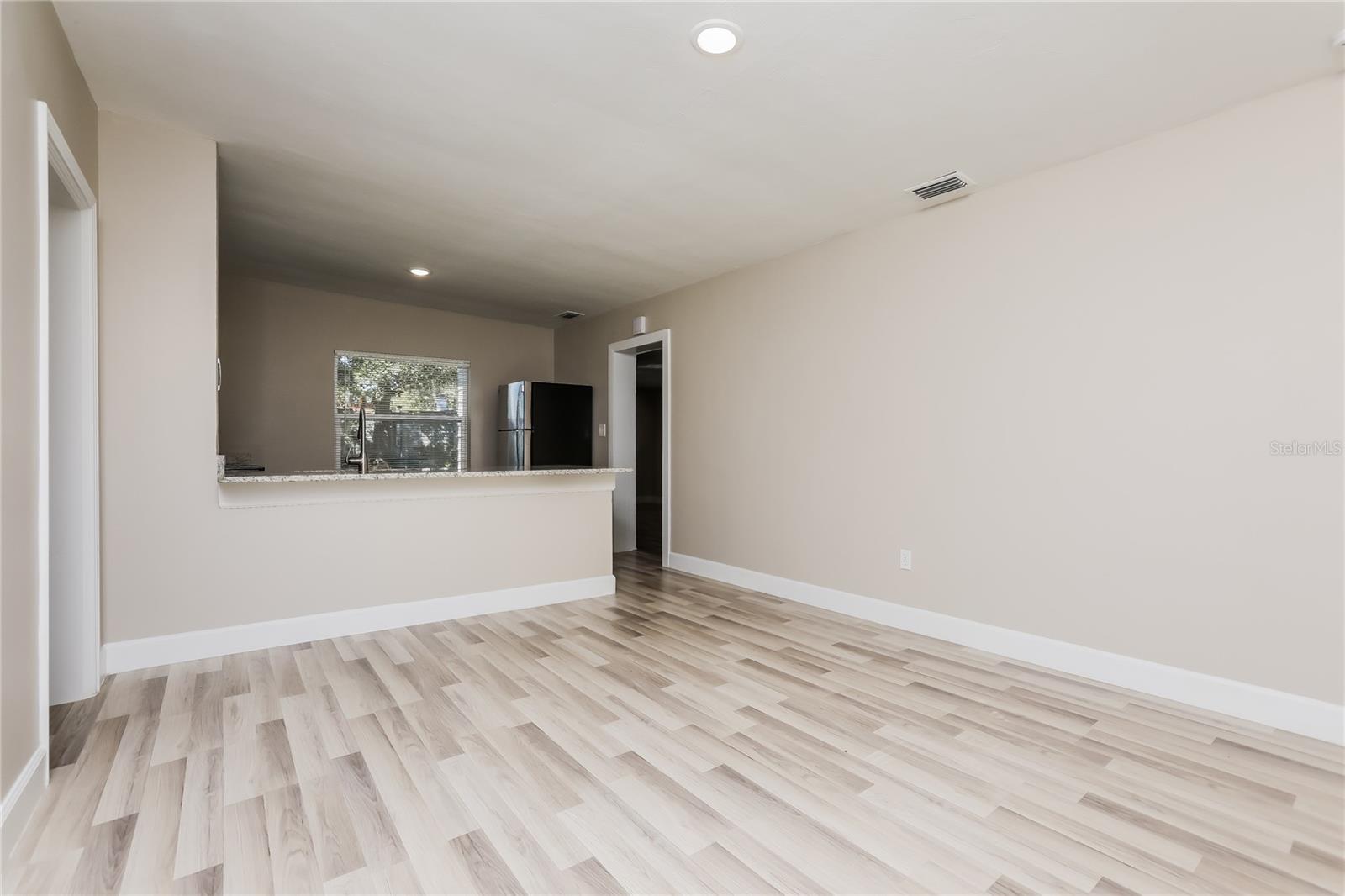Image 3 of 17 For 5203 Montague Place
