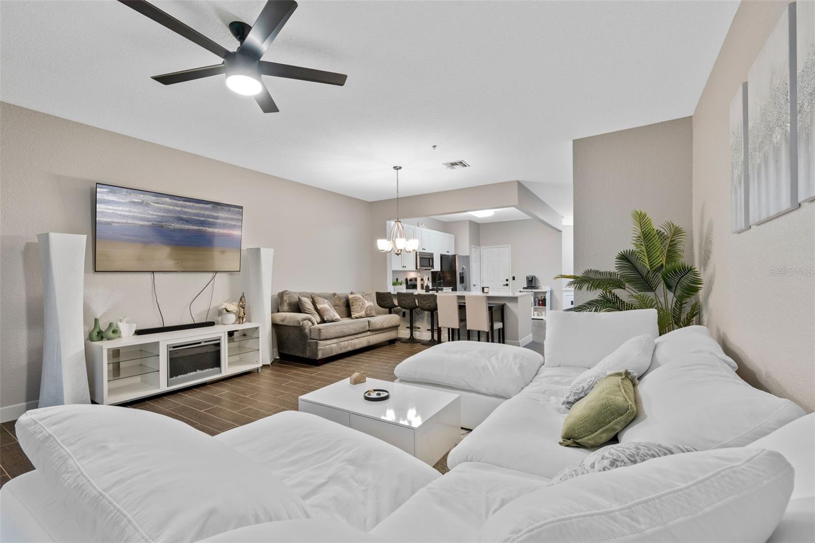 Image 10 of 43 For 3393 Shallot Drive 107