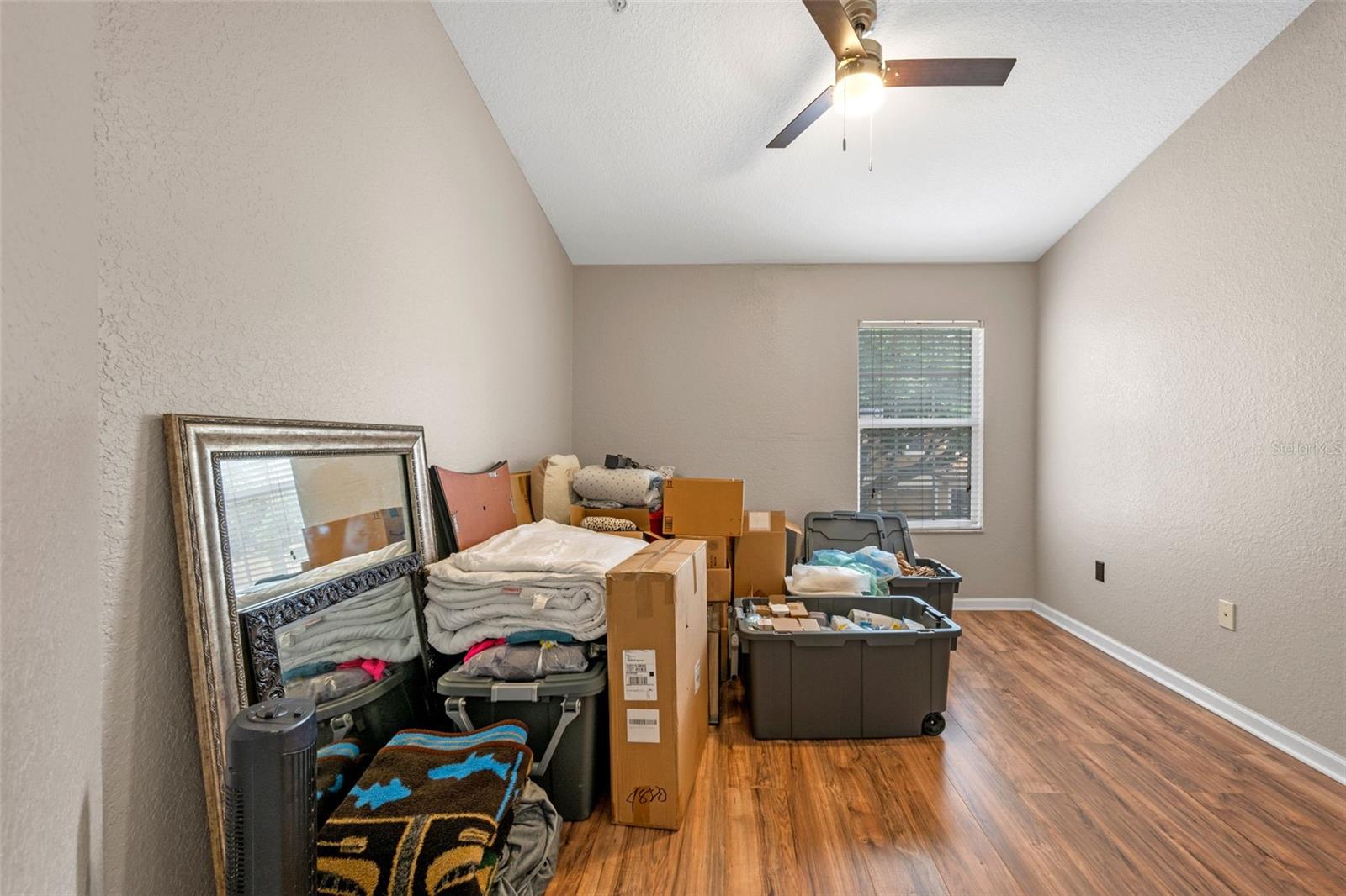 Image 28 of 43 For 3393 Shallot Drive 107