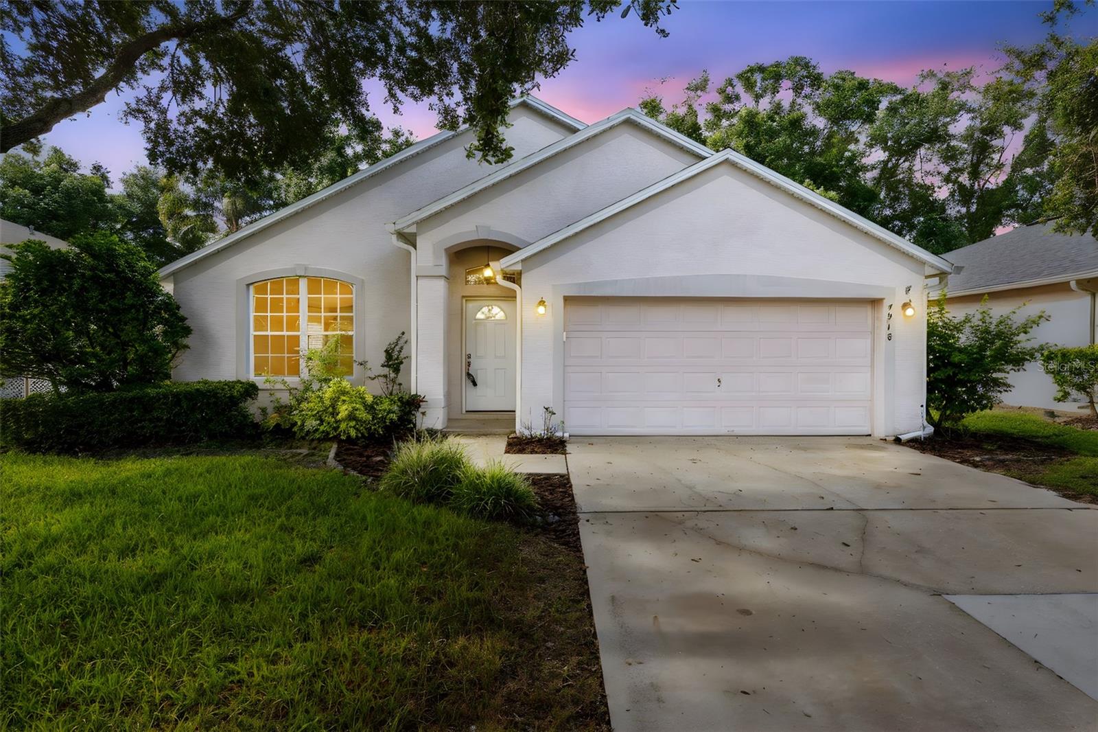 Image 22 of 27 For 7918 Torro Court