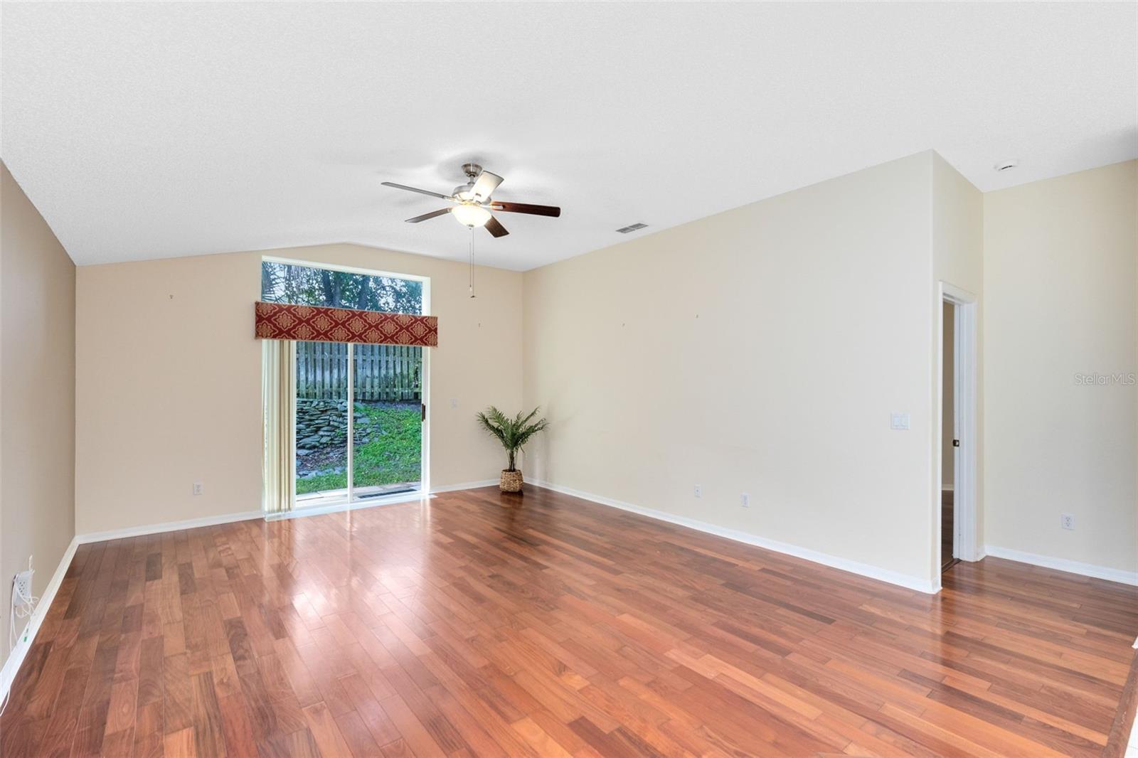 Image 8 of 27 For 7918 Torro Court