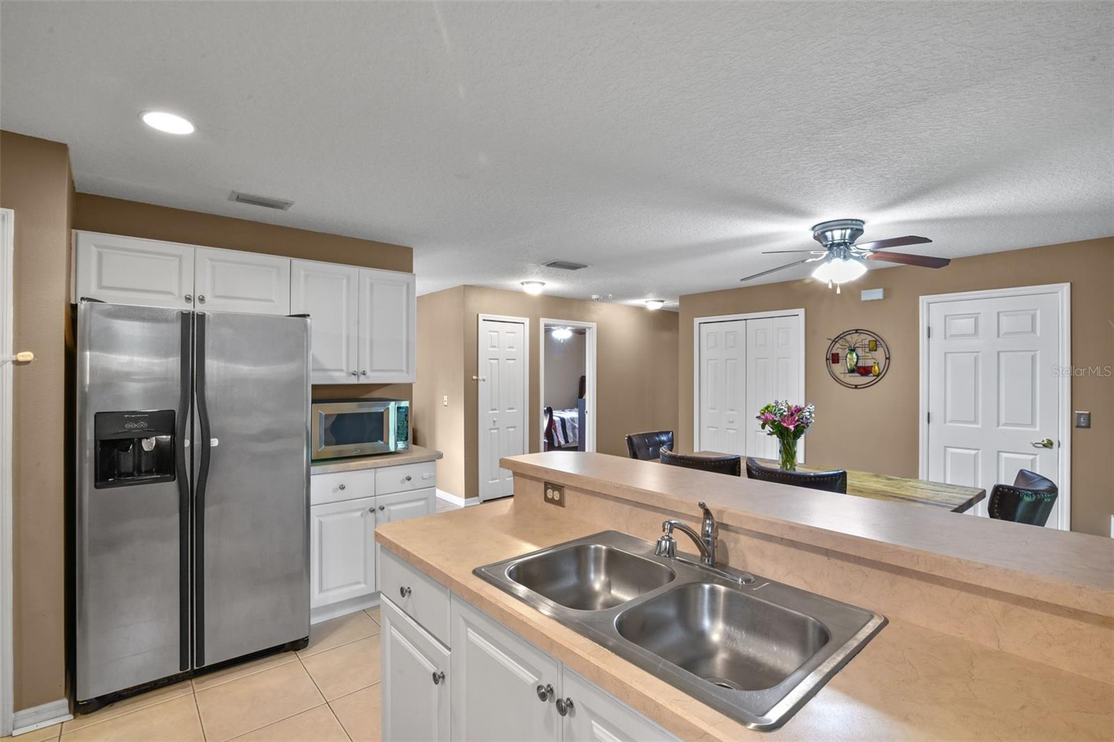 Image 10 of 22 For 741 Jeffcoat Street