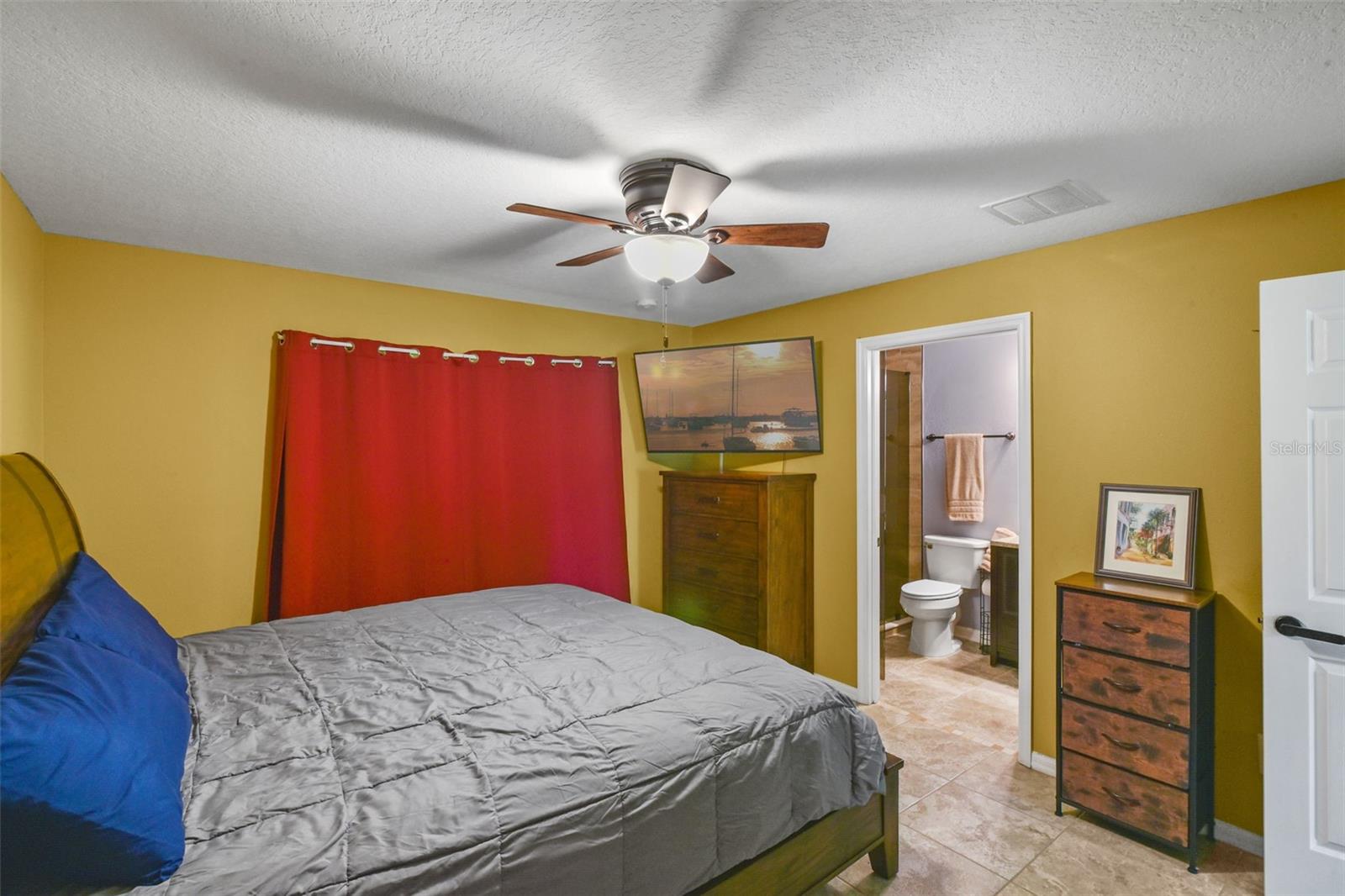 Image 16 of 22 For 741 Jeffcoat Street