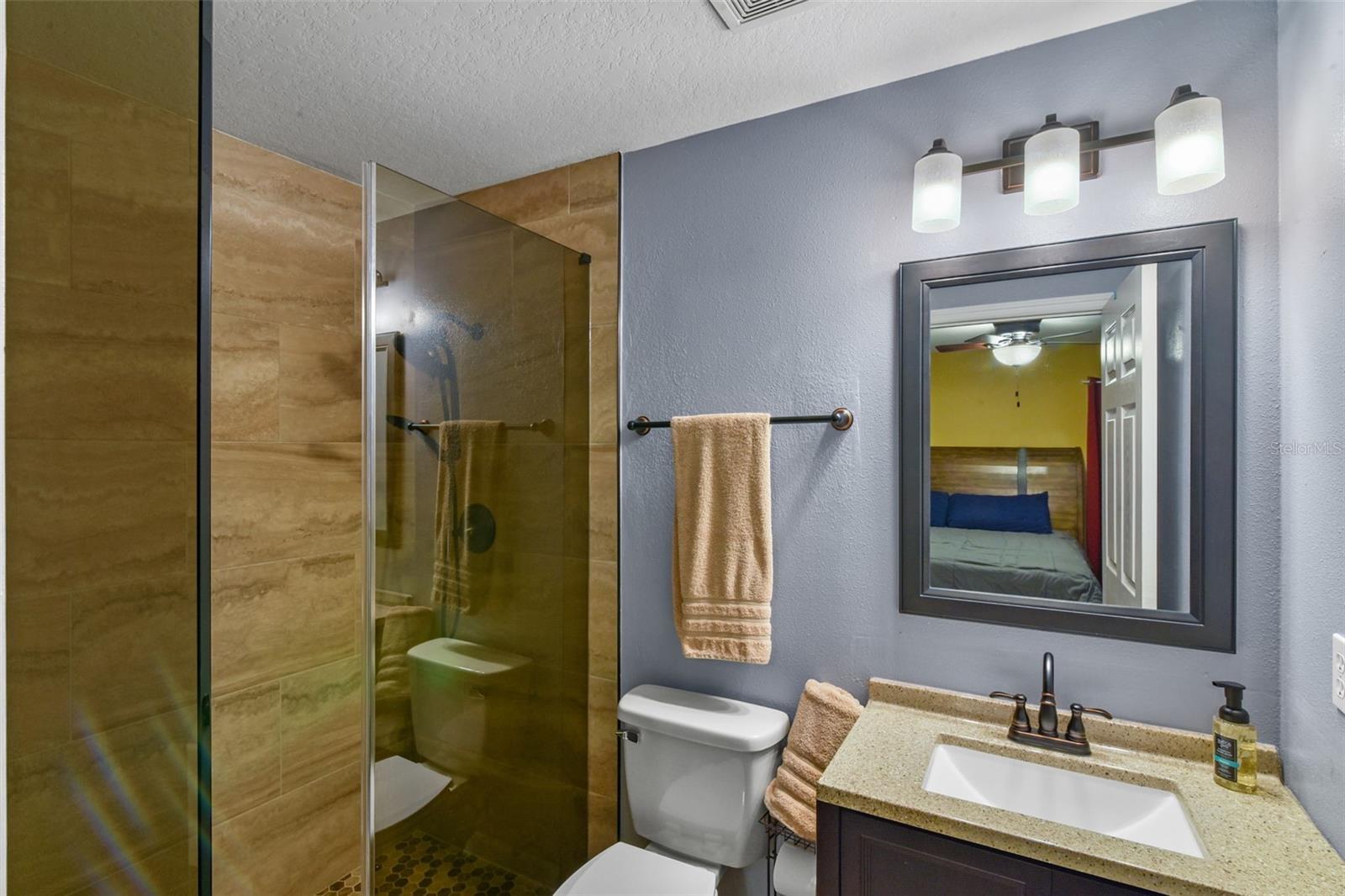 Image 17 of 22 For 741 Jeffcoat Street