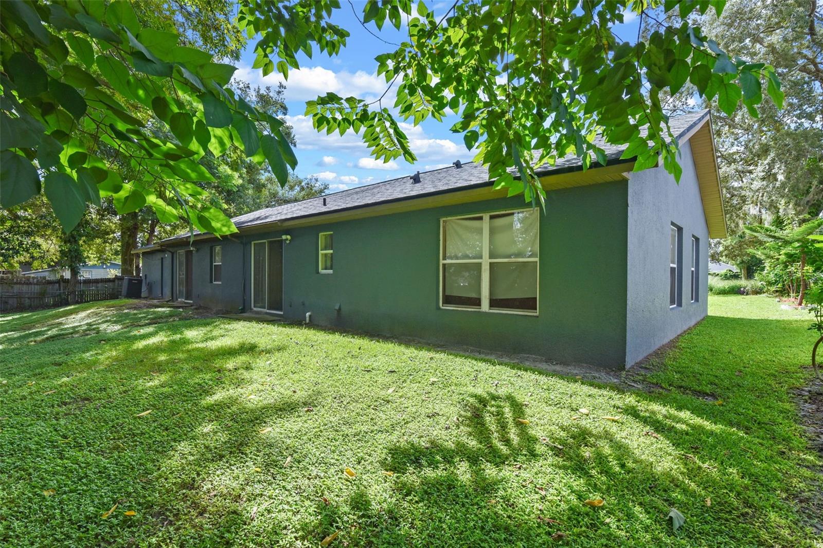 Image 19 of 22 For 741 Jeffcoat Street