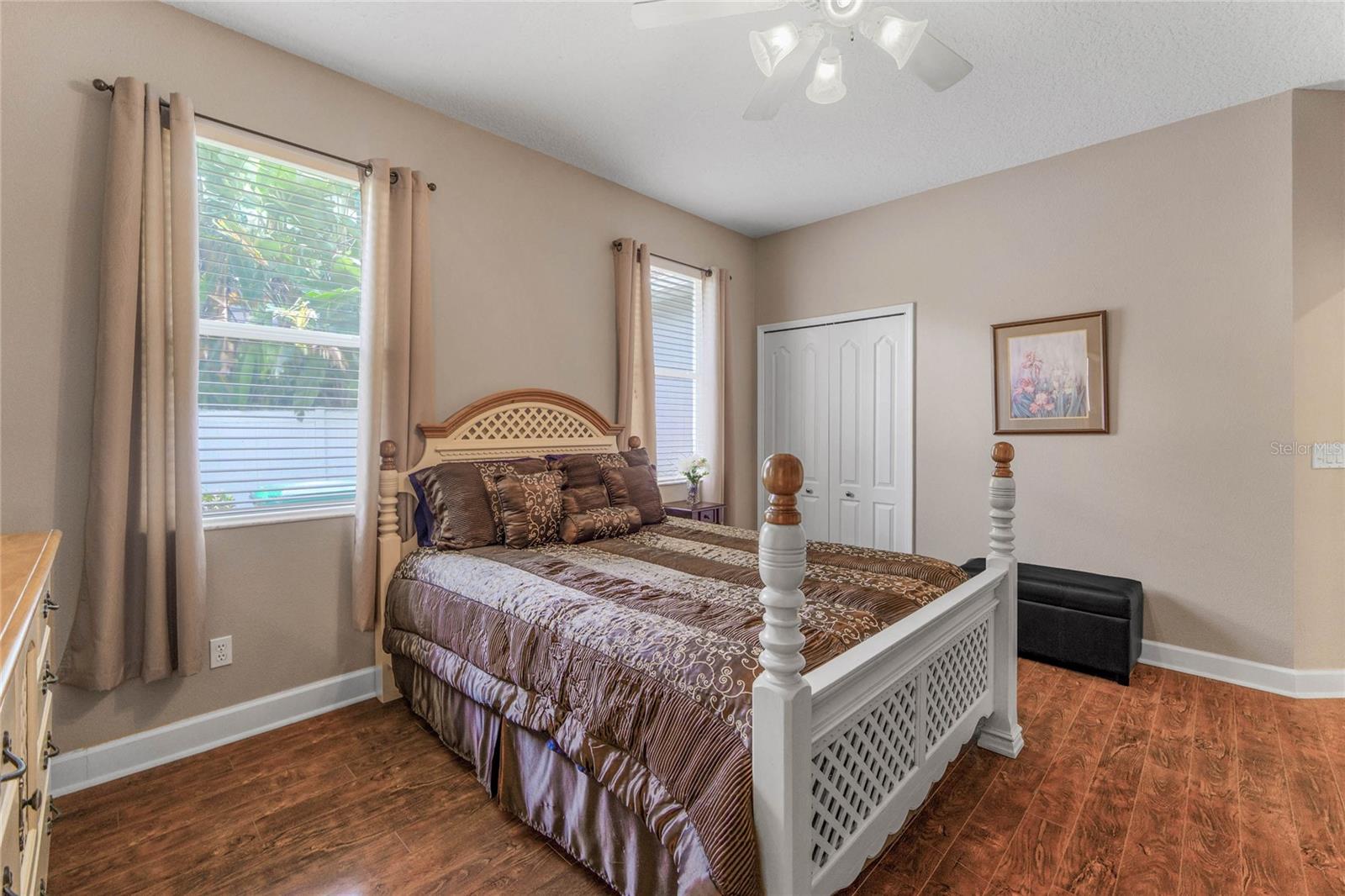 Image 26 of 37 For 4808 Lorraine Way