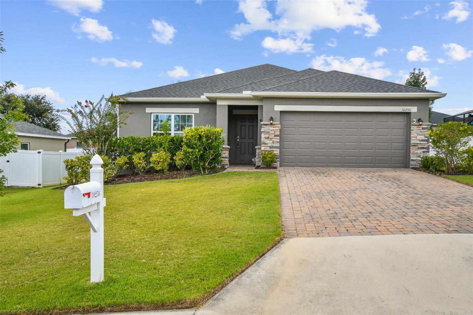 Details for 10250 Lenox Street, CLERMONT, FL 34711