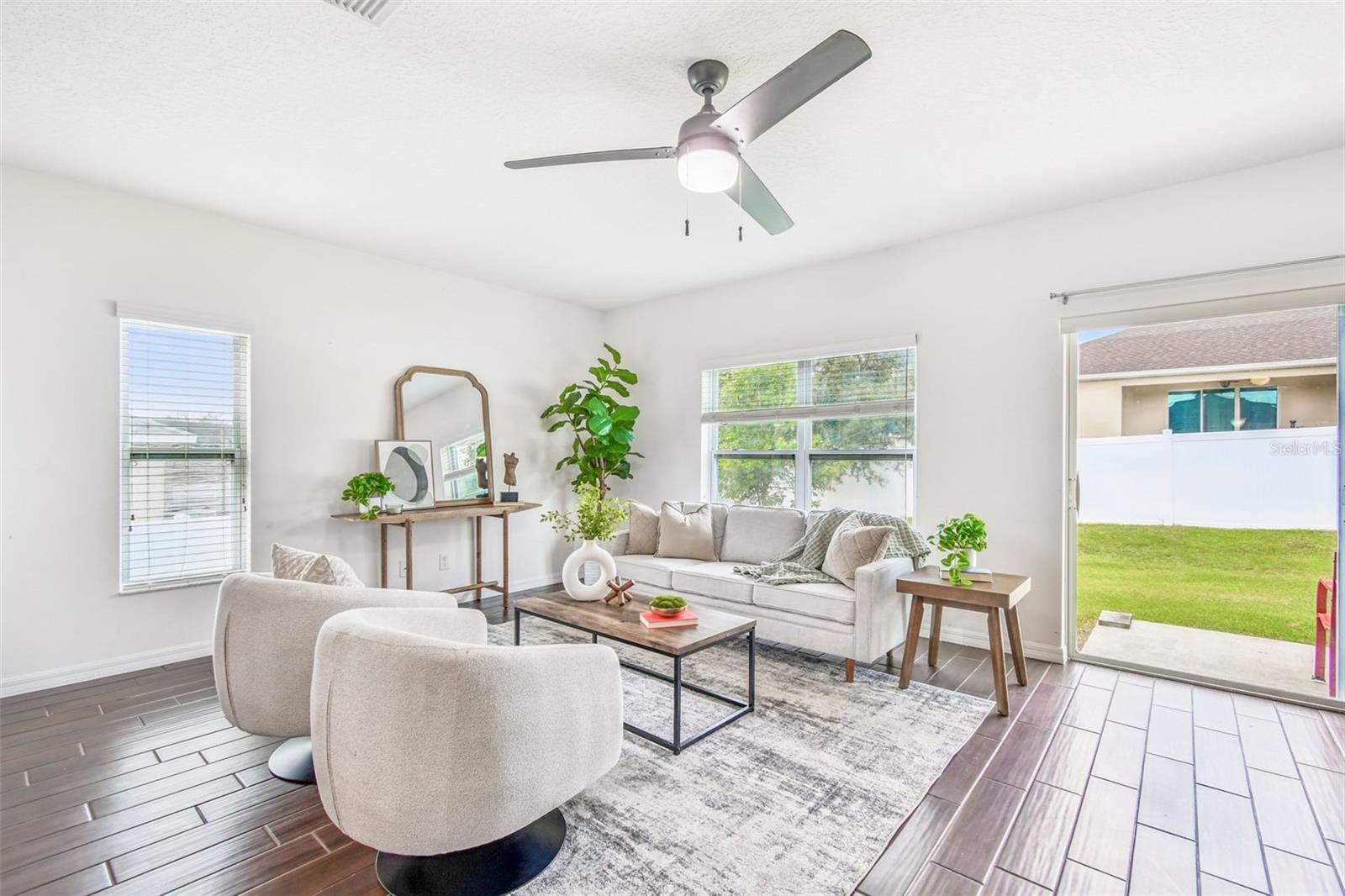 Image 13 of 66 For 10250 Lenox Street