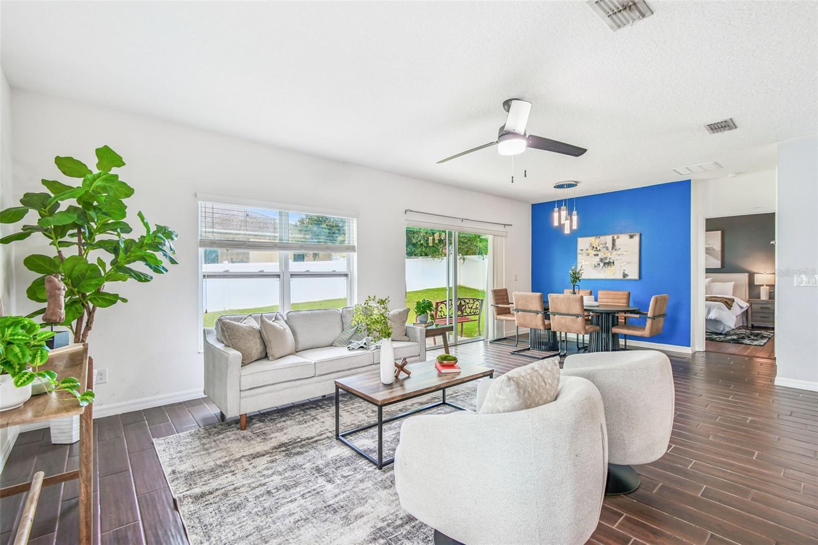 Image 14 of 66 For 10250 Lenox Street