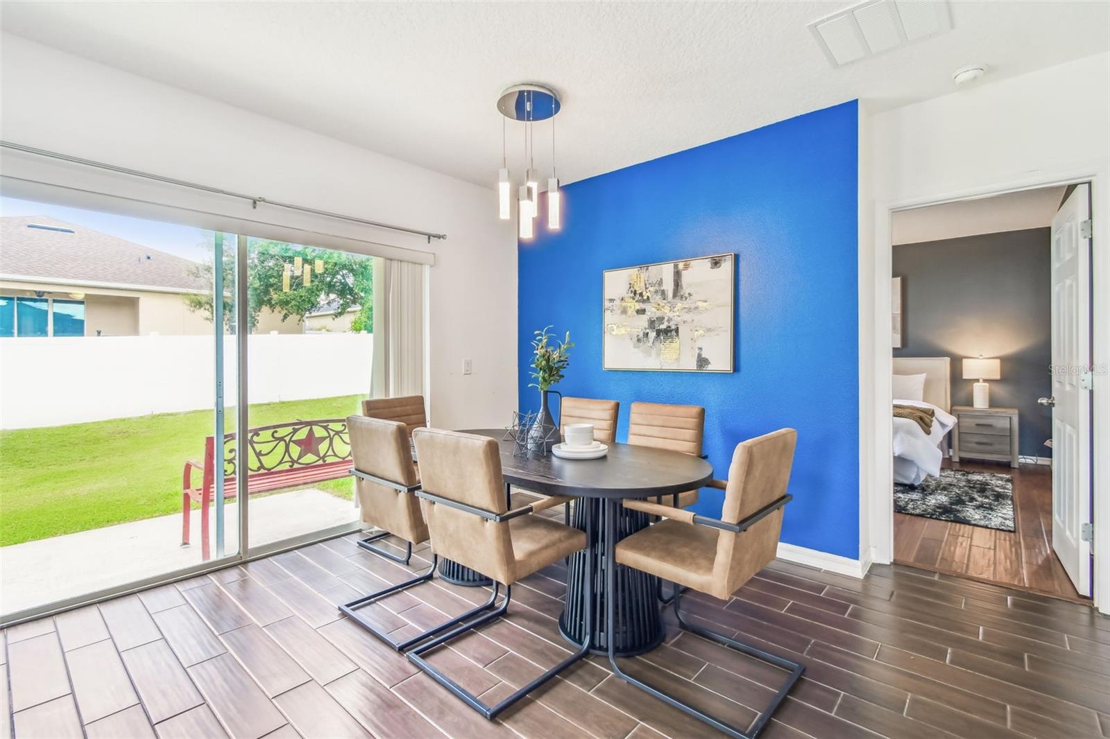 Image 18 of 66 For 10250 Lenox Street