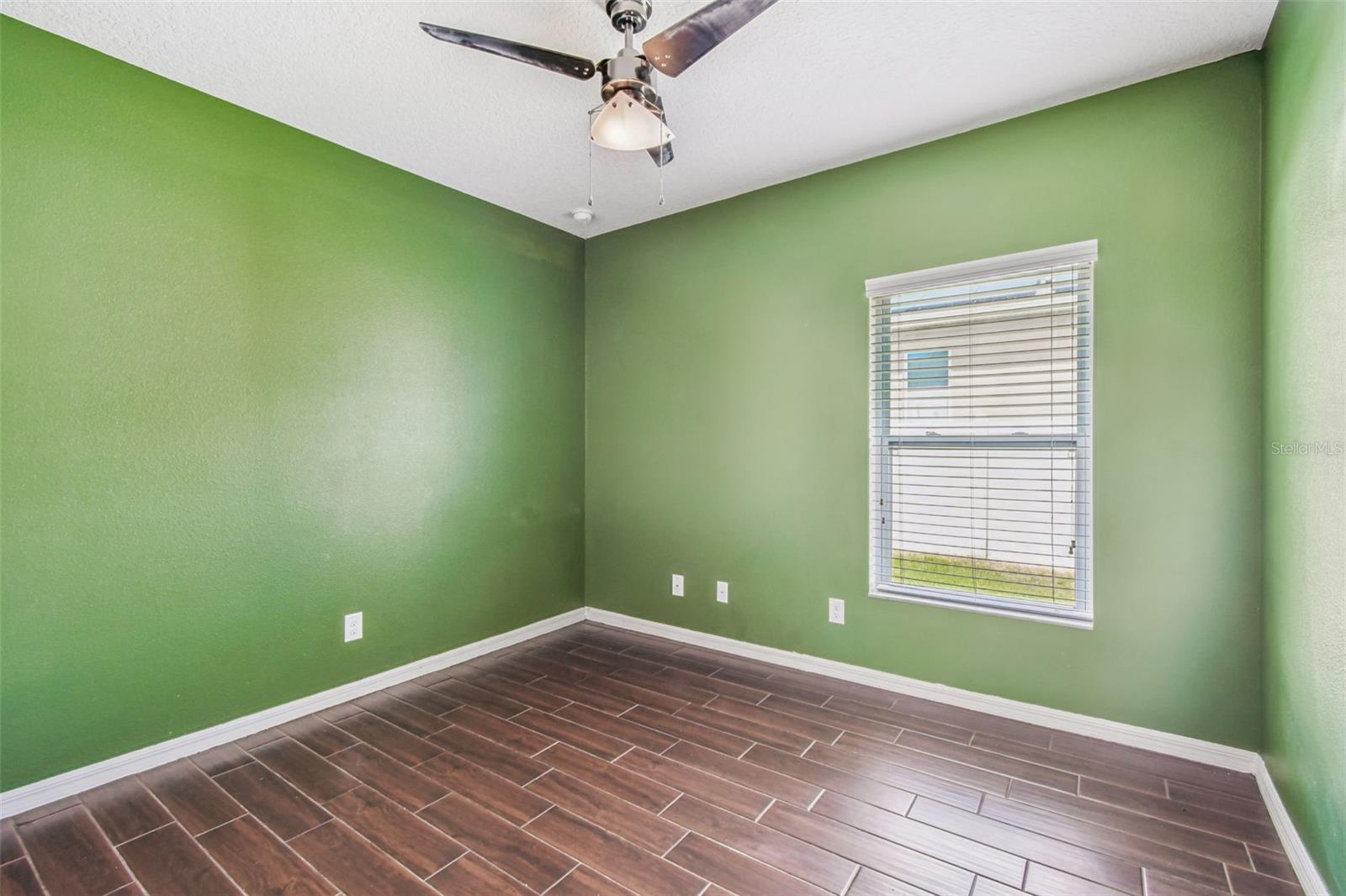 Image 36 of 66 For 10250 Lenox Street