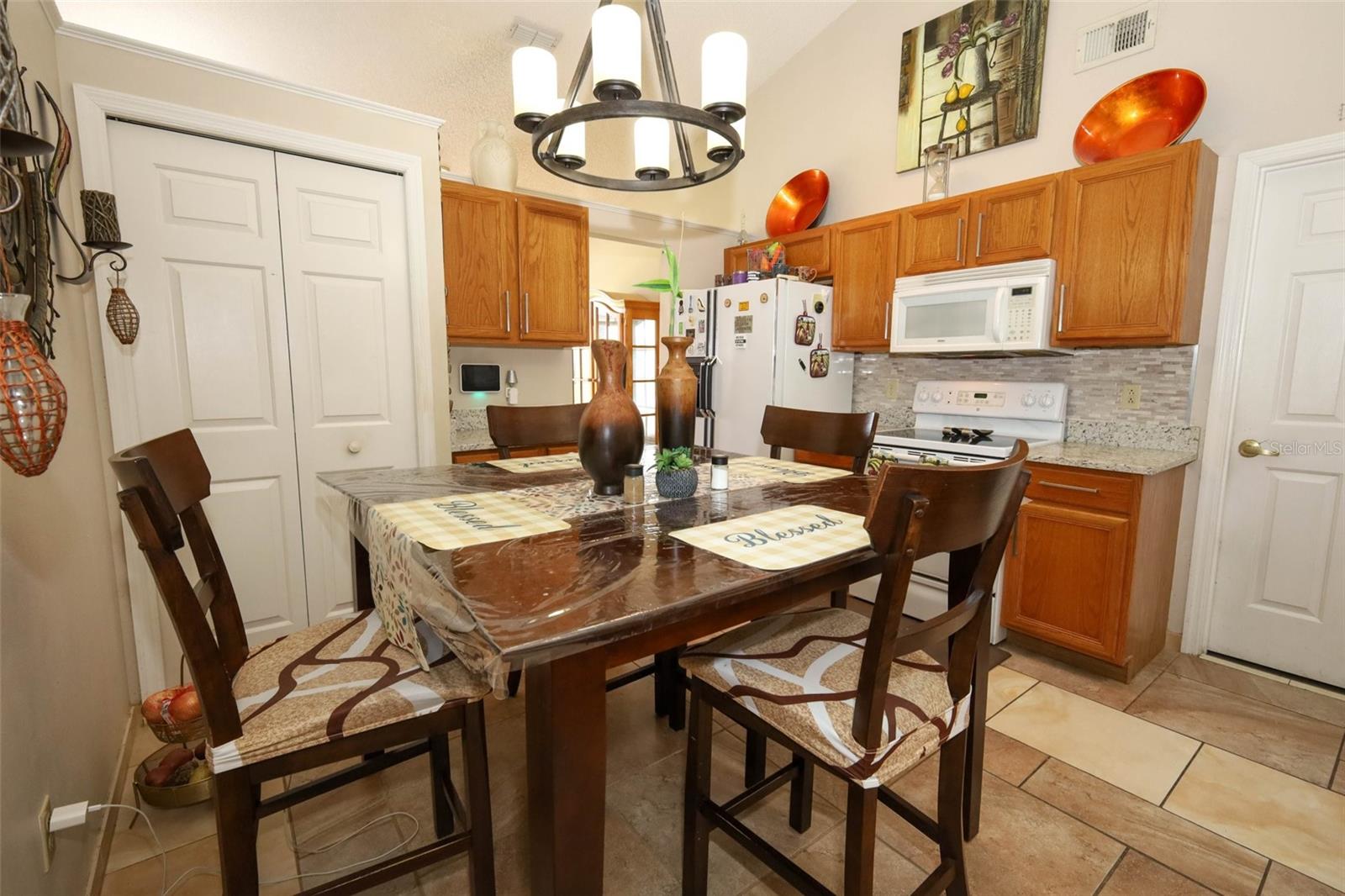 Image 6 of 42 For 447 Lytton Circle