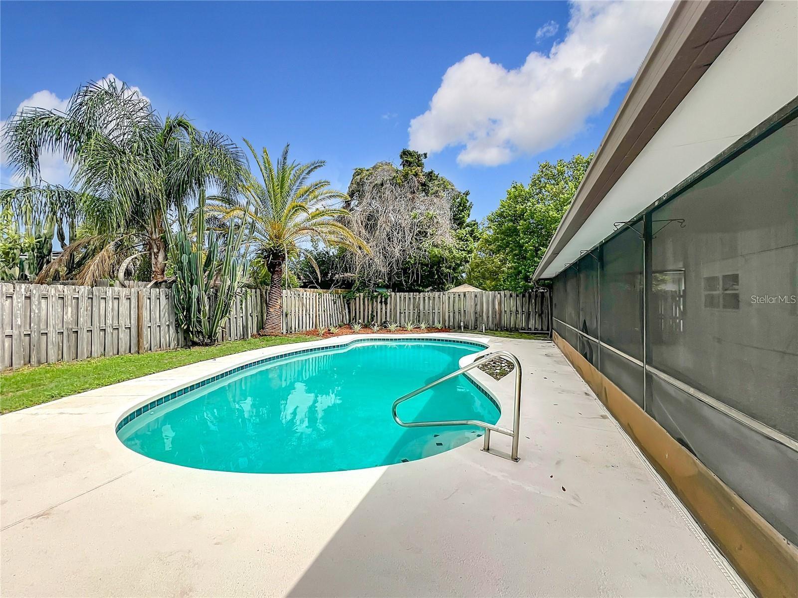 Image 26 of 31 For 8676 Hillside Drive