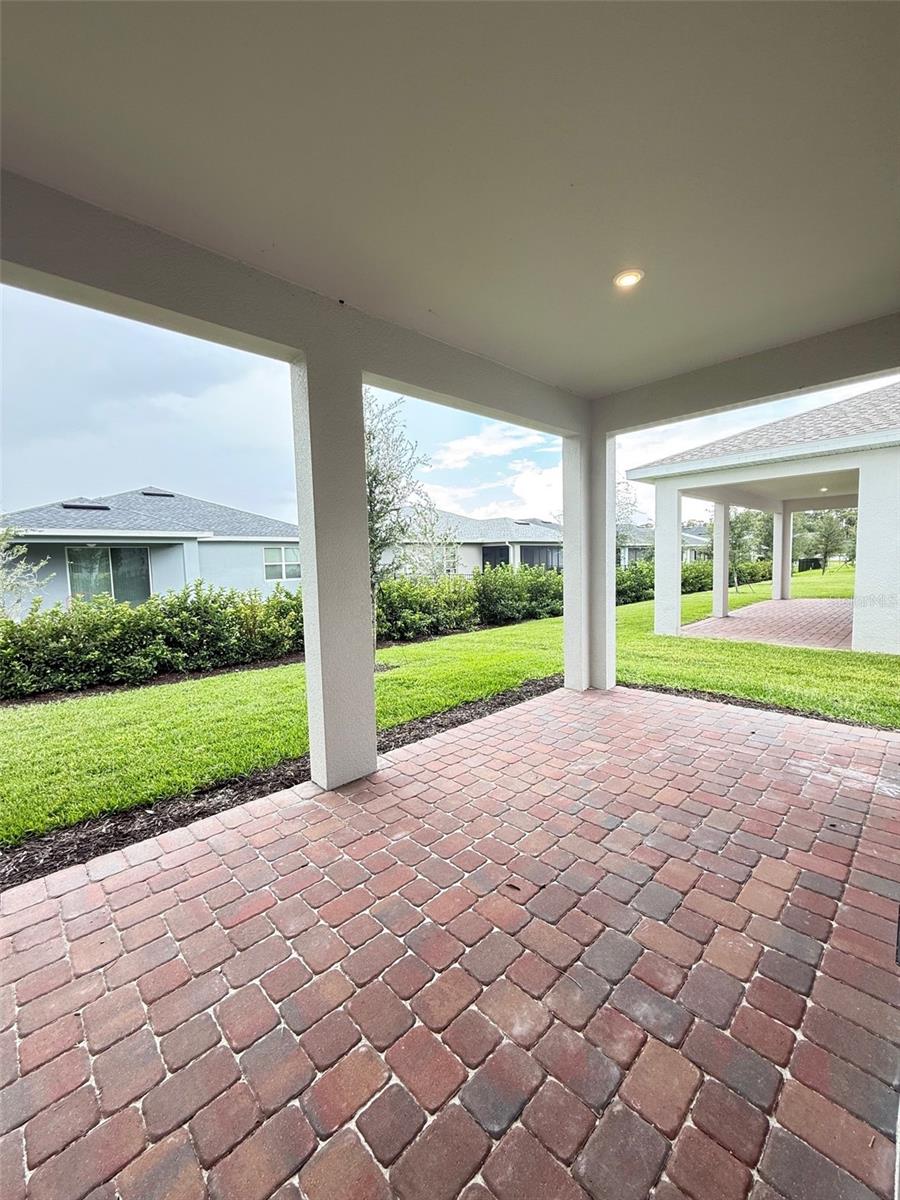 Image 17 of 18 For 1020 Gloryland Court