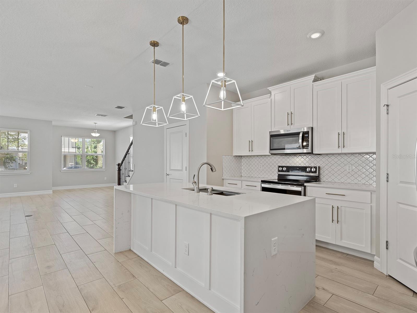 Image 8 of 46 For 14341 Lanikai Beach Drive