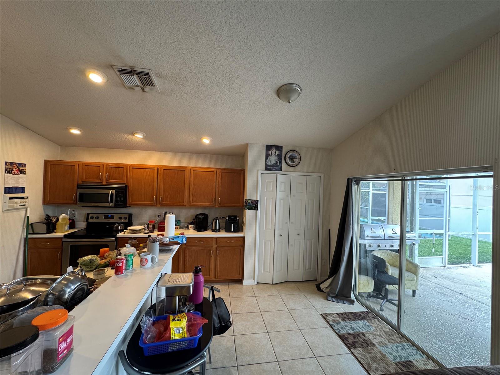 Image 8 of 15 For 125 Sabal Lake Drive