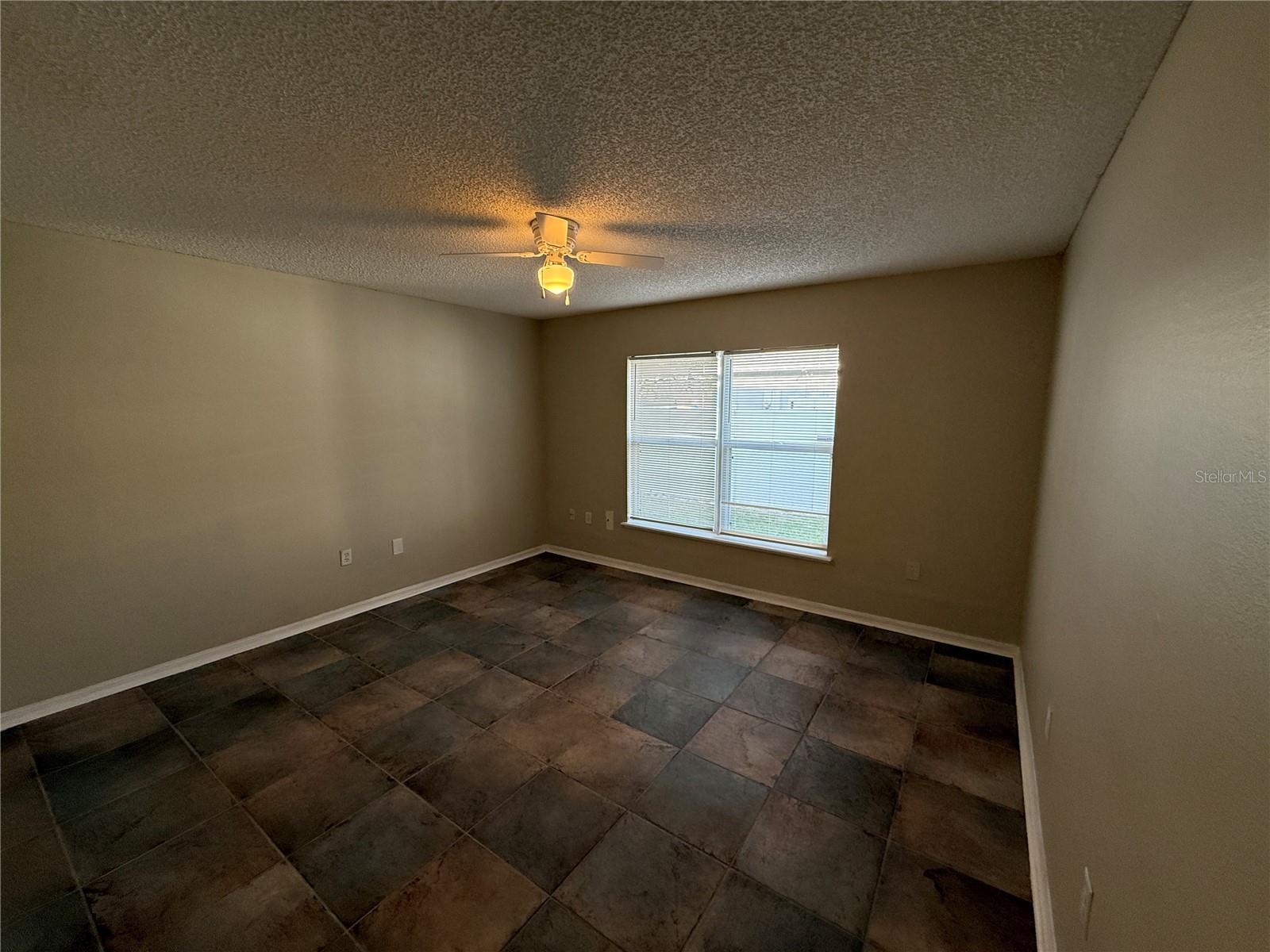 Image 10 of 16 For 1705 Lochshyre Loop