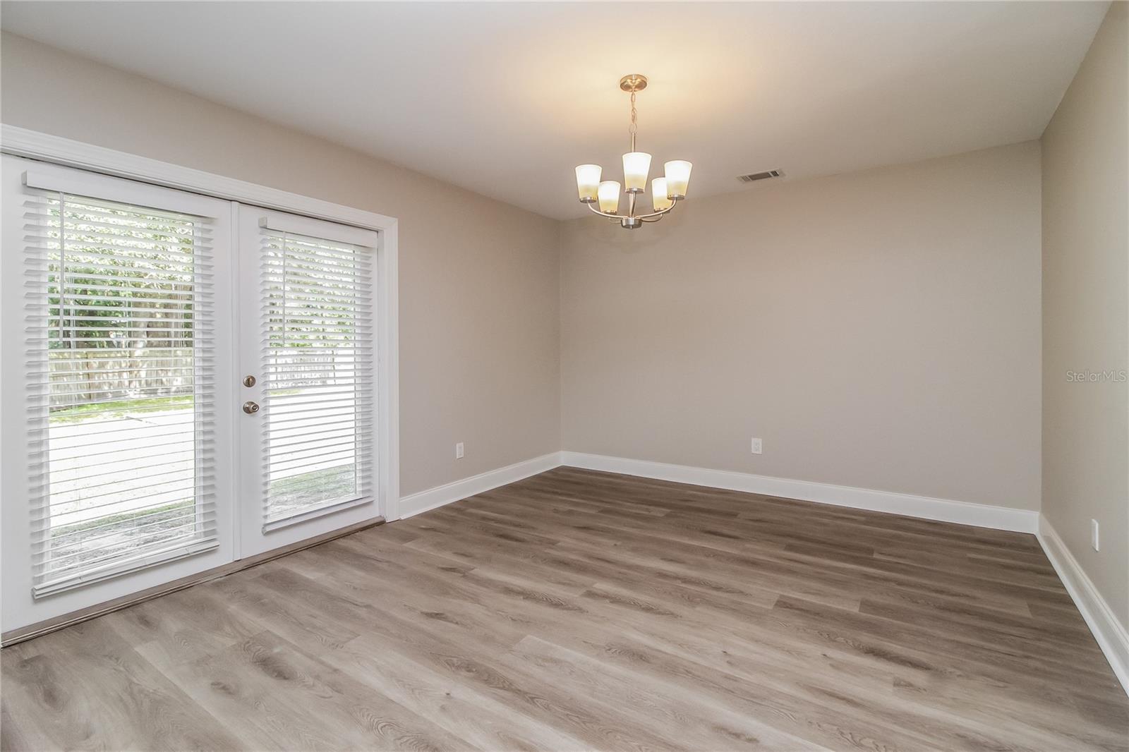 Image 4 of 16 For 1206 14th Street
