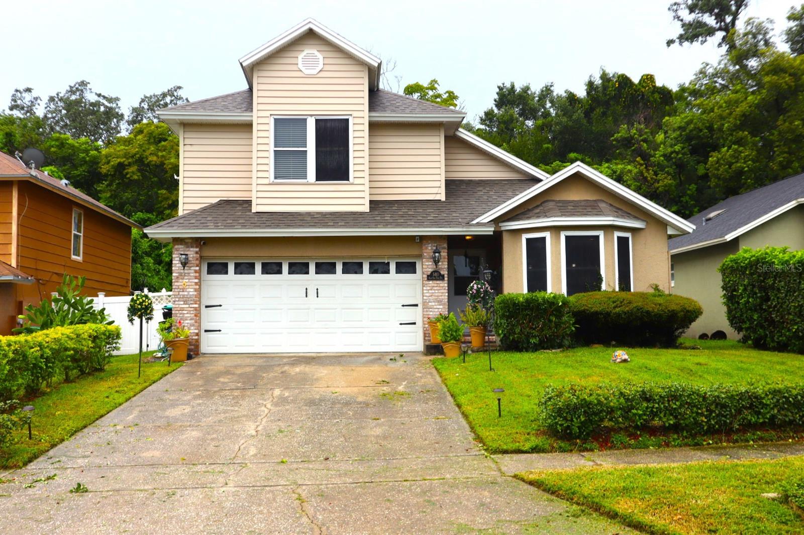 Image 2 of 40 For 5410 Old Oak Tree Dr